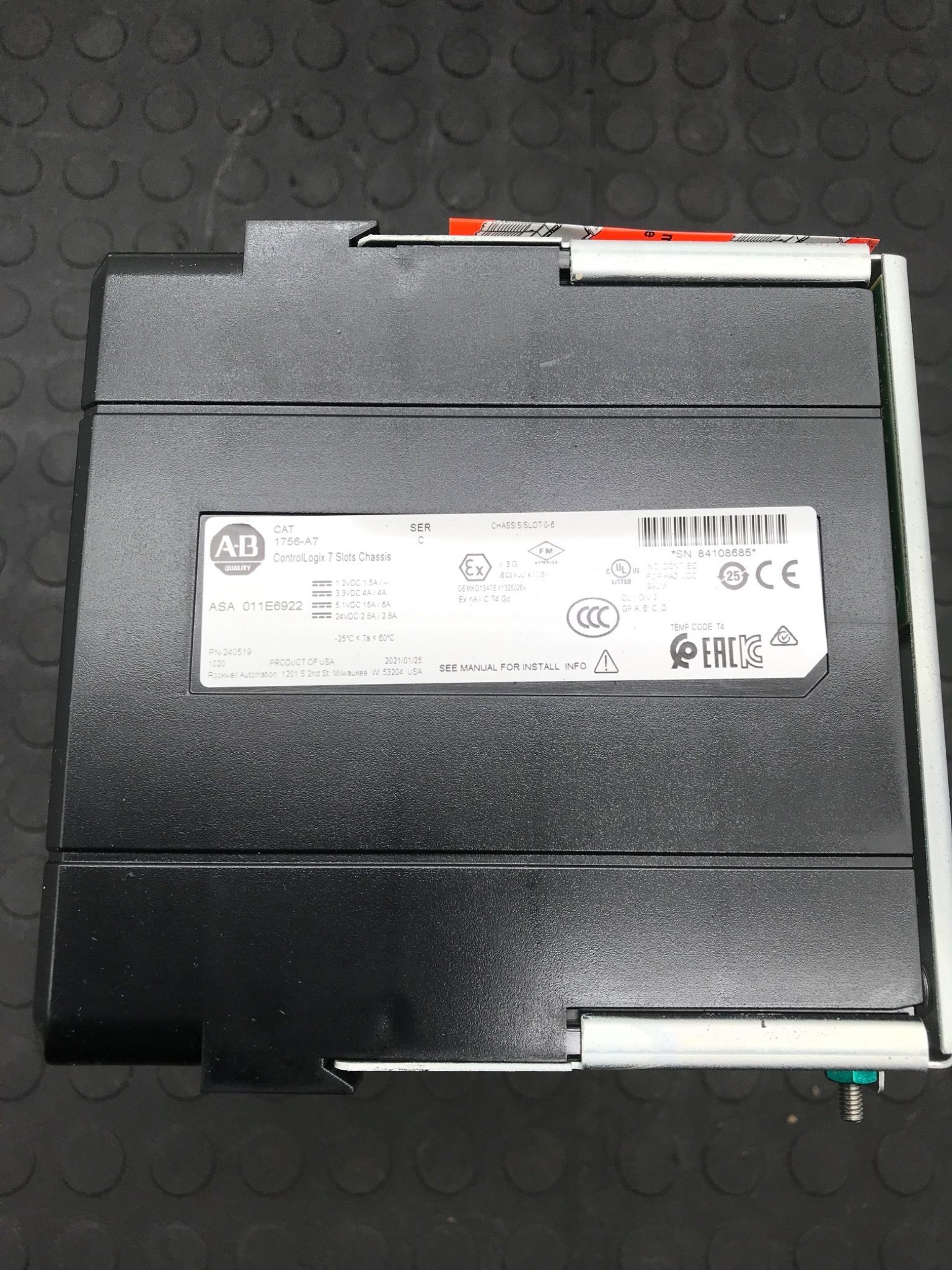 ALLEN BRADLEY 1756‑A7 ControlLogix 7‑Slot Chassis NEW NO BOX 3