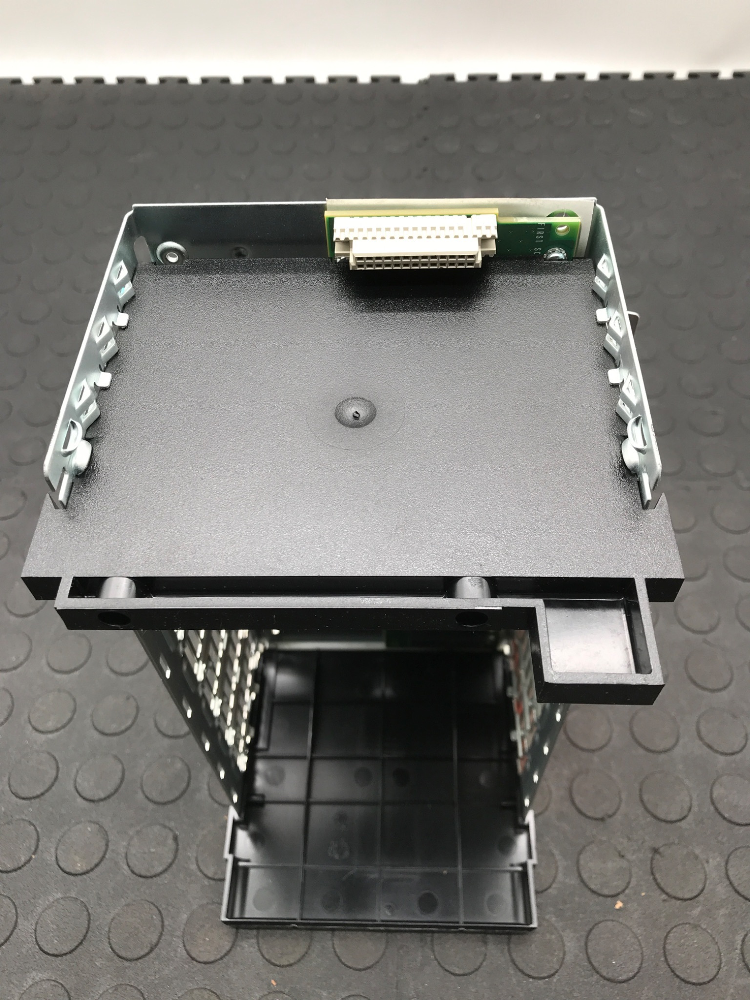 ALLEN BRADLEY 1756‑A7 ControlLogix 7‑Slot Chassis NEW NO BOX 4