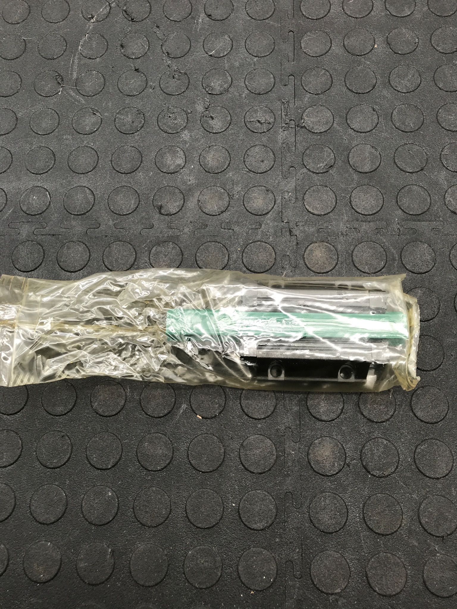 THK SHS‑25C Linear Guide Block Bearing NEW 1