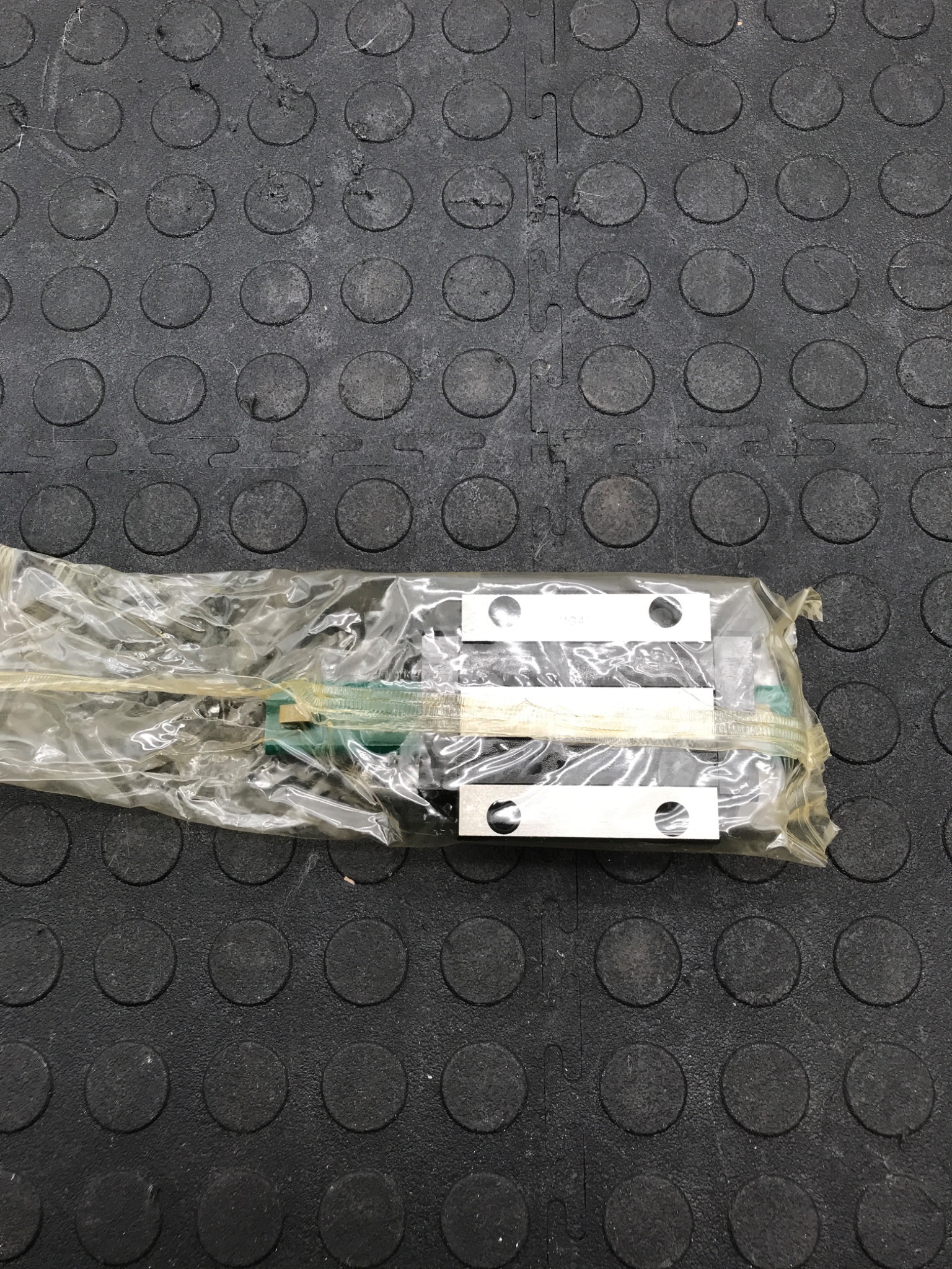 THK SHS‑25C Linear Guide Block Bearing NEW 2