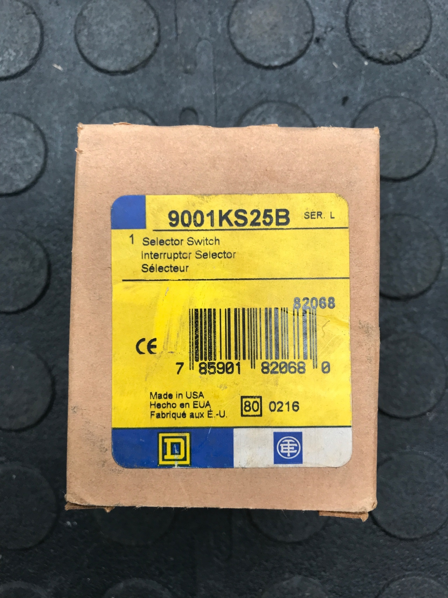 SQUARE D 9001KS25B 30mm 2‑Position Selector Switch NEW 0