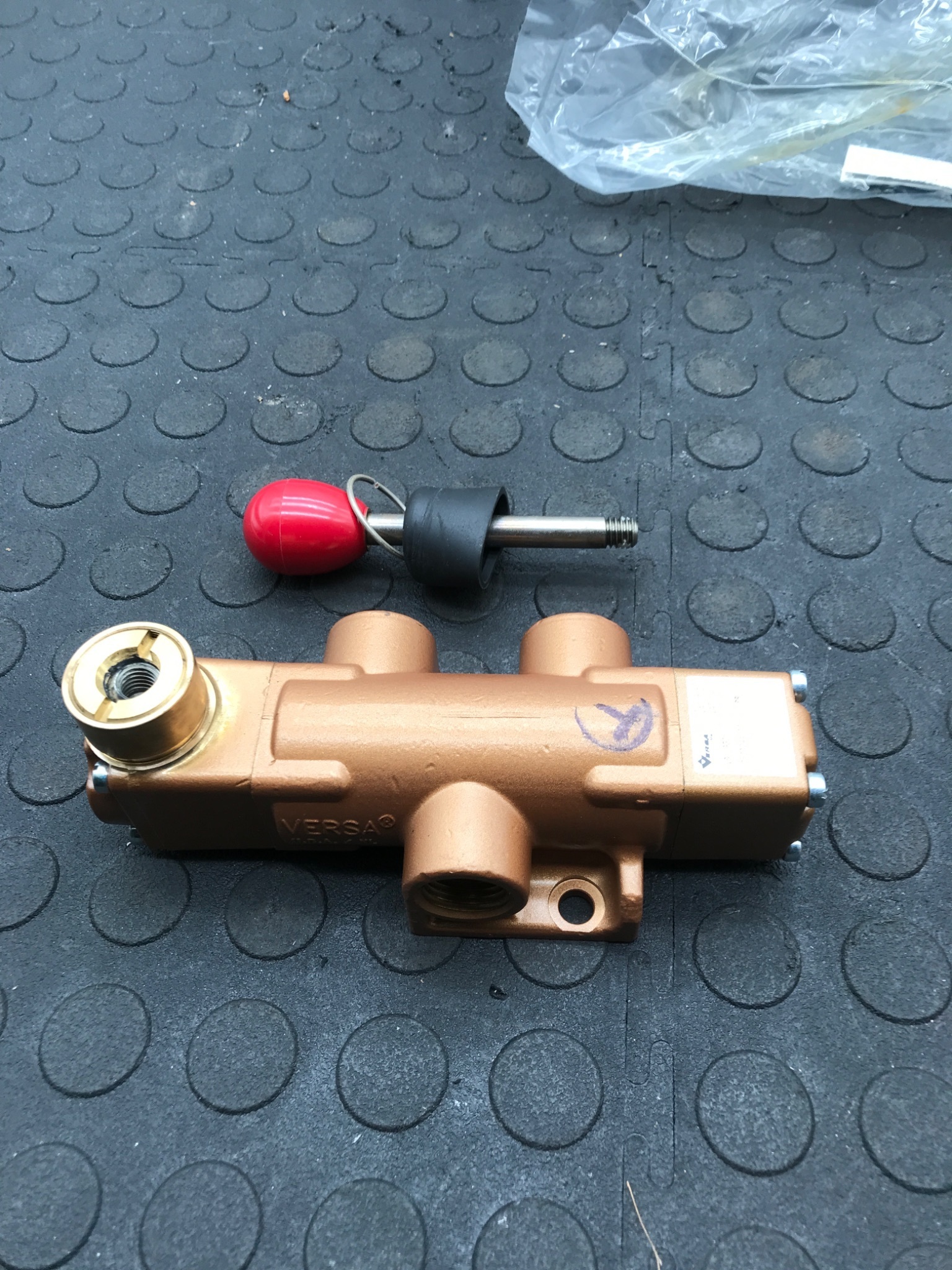 VERSA VSL‑3501 Three‑Way Valve NEW 2