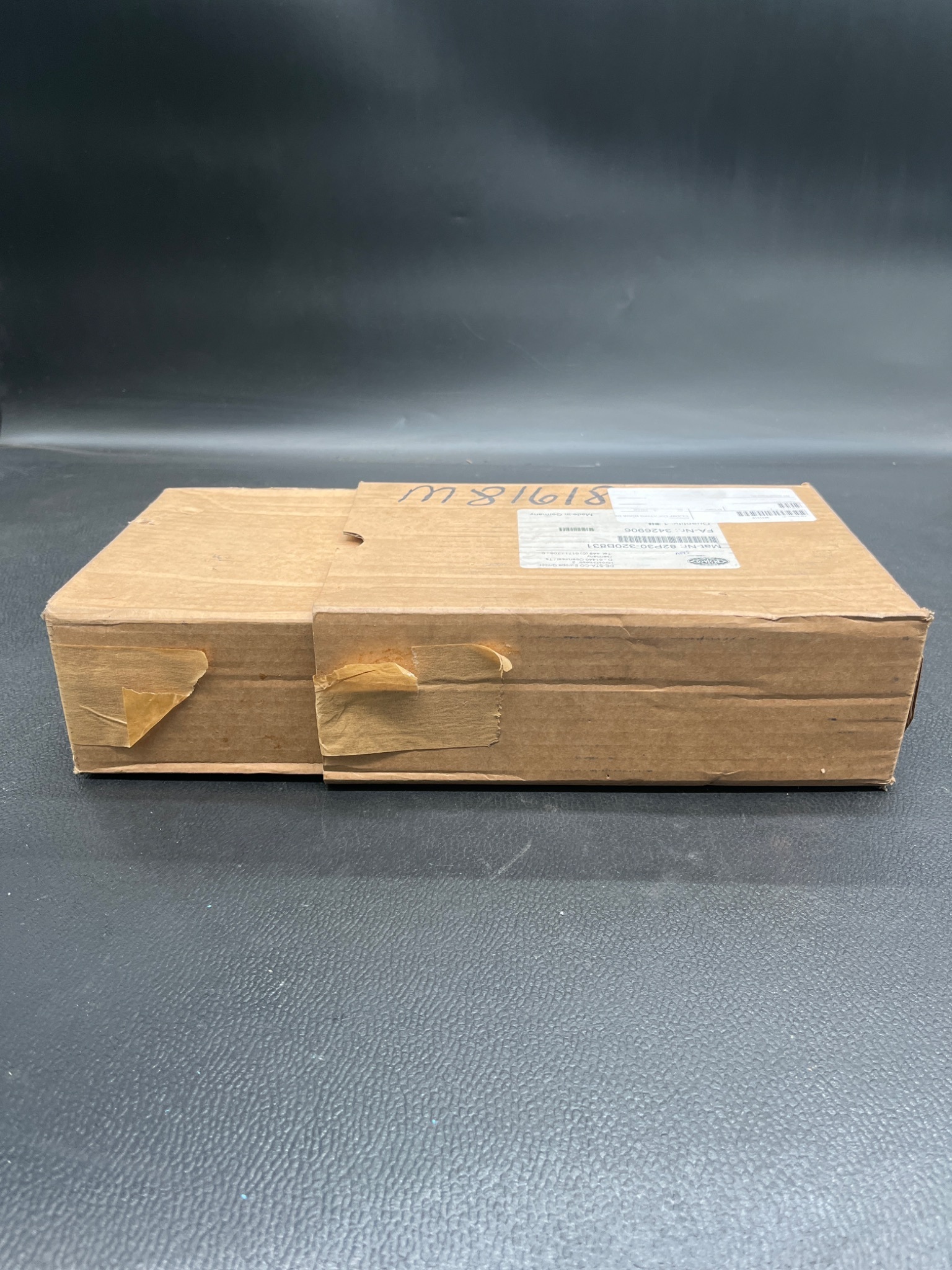 DESTACO 82P30‑320B831 Pneumatic Hook Pin Clamp NEW 2
