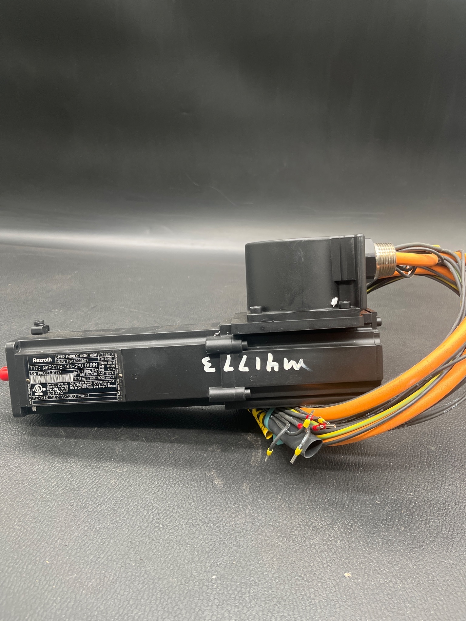 REXROTH MKE037B‑144‑GP0‑BUNN 3‑Phase Servo Motor R911292601 NEW NO BOX 0