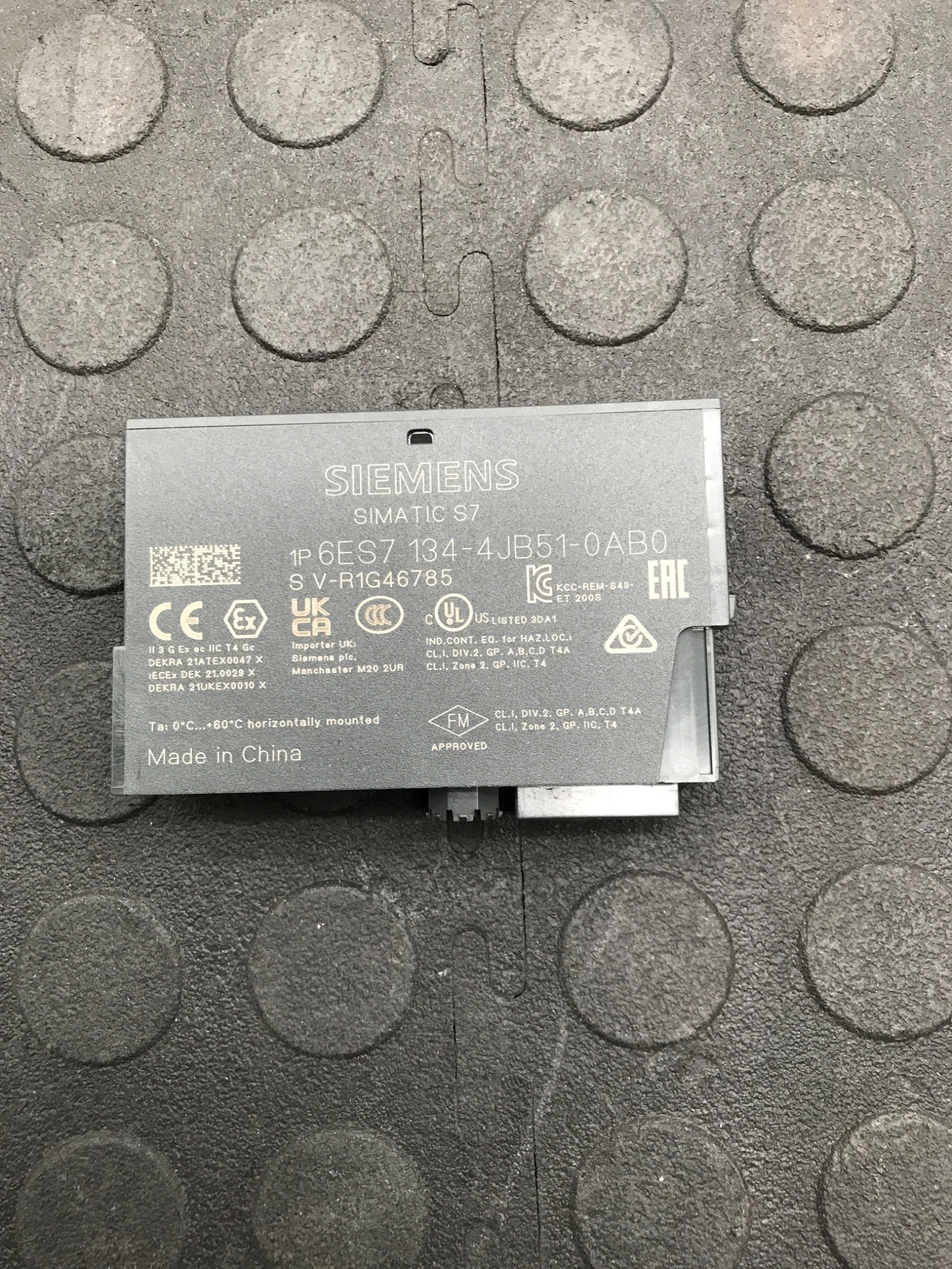 SIEMENS 6ES7 134‑4JB51‑0AB0 SIMATIC ET 200S Analog Input Module NEW 2