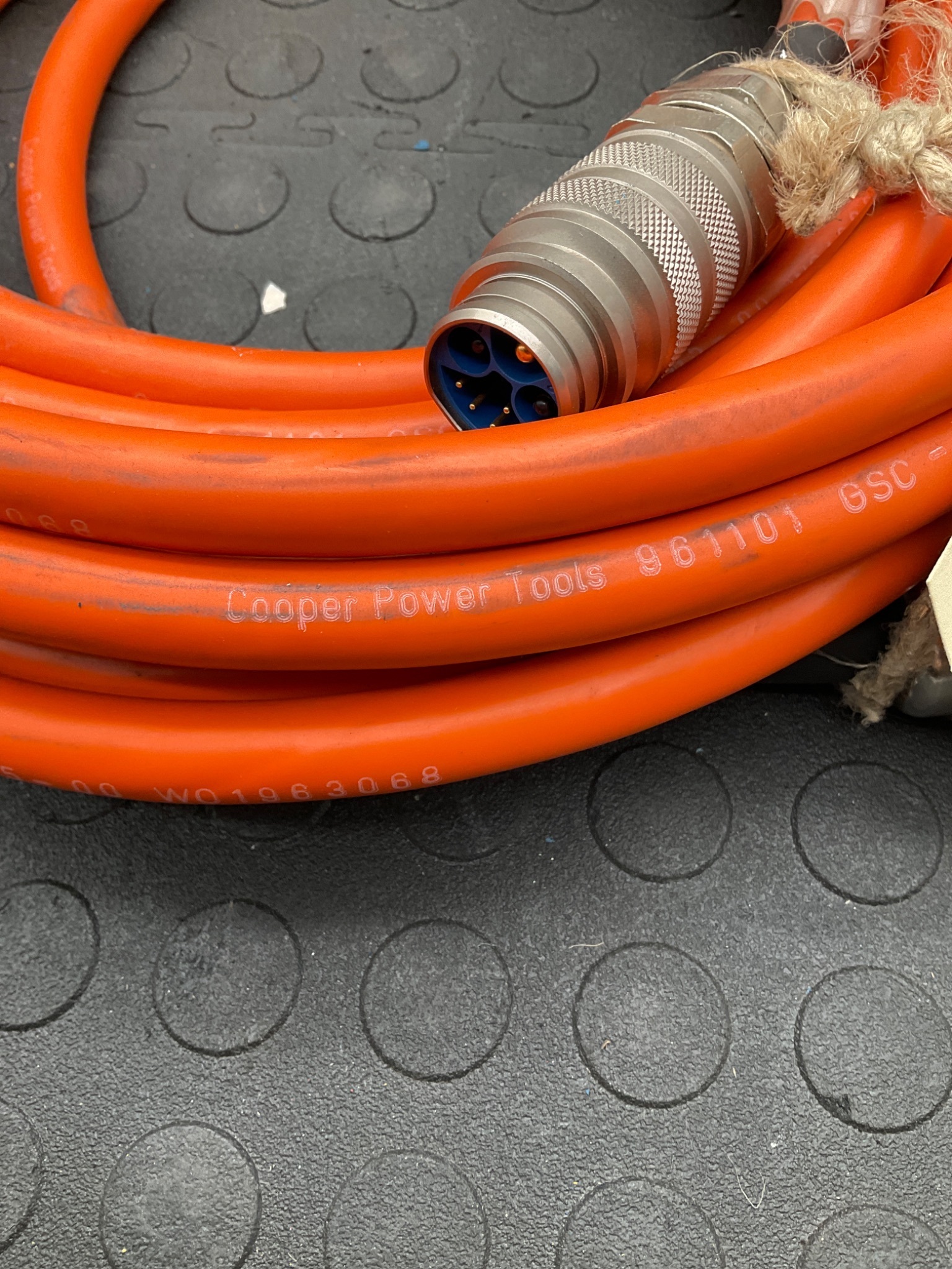 CLECO 961104‑100 System Cable 10m USED 4