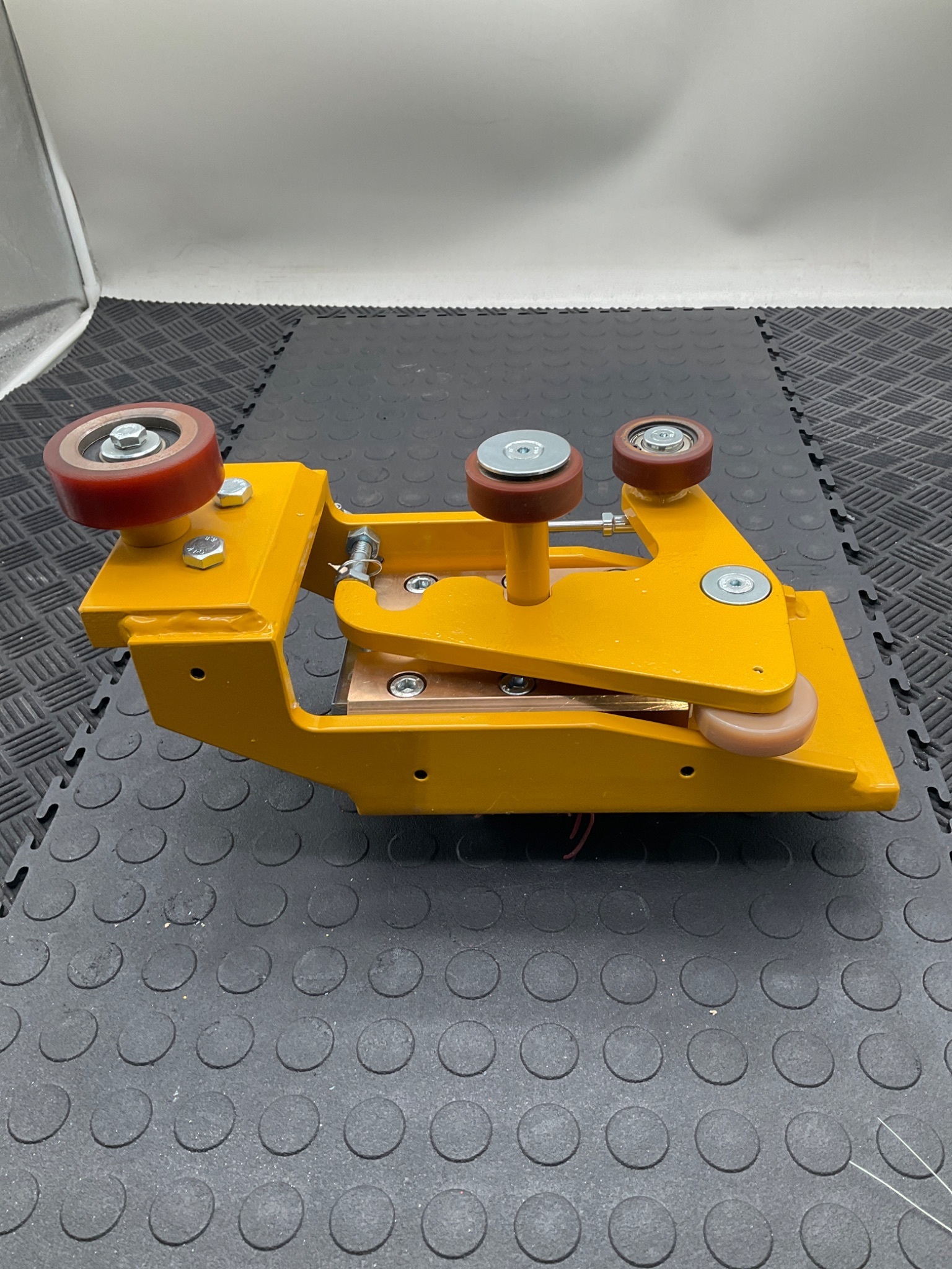 UNKNOWN Current Collector Trolley Assembly USED 3