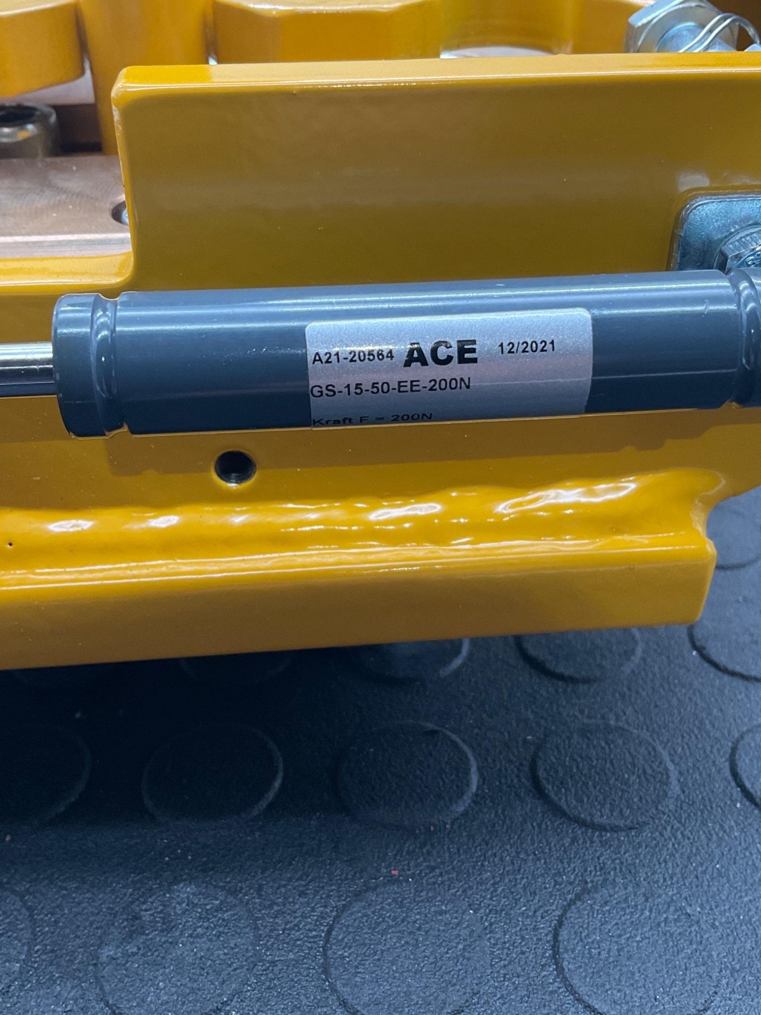 UNKNOWN Current Collector Trolley Assembly USED 4