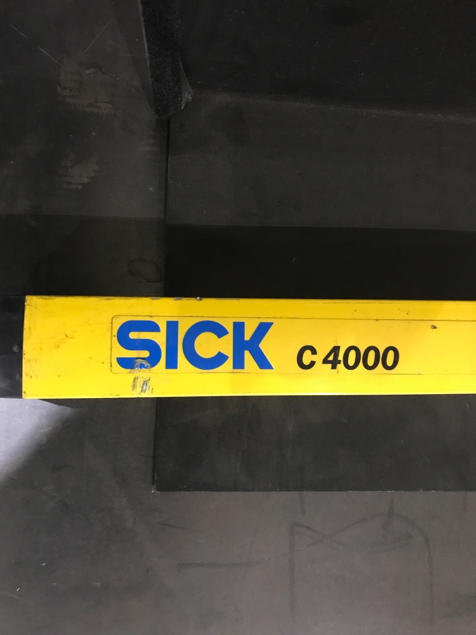SICK C40S‑1303CA010 C4000 Light Curtain Emitter USED 2
