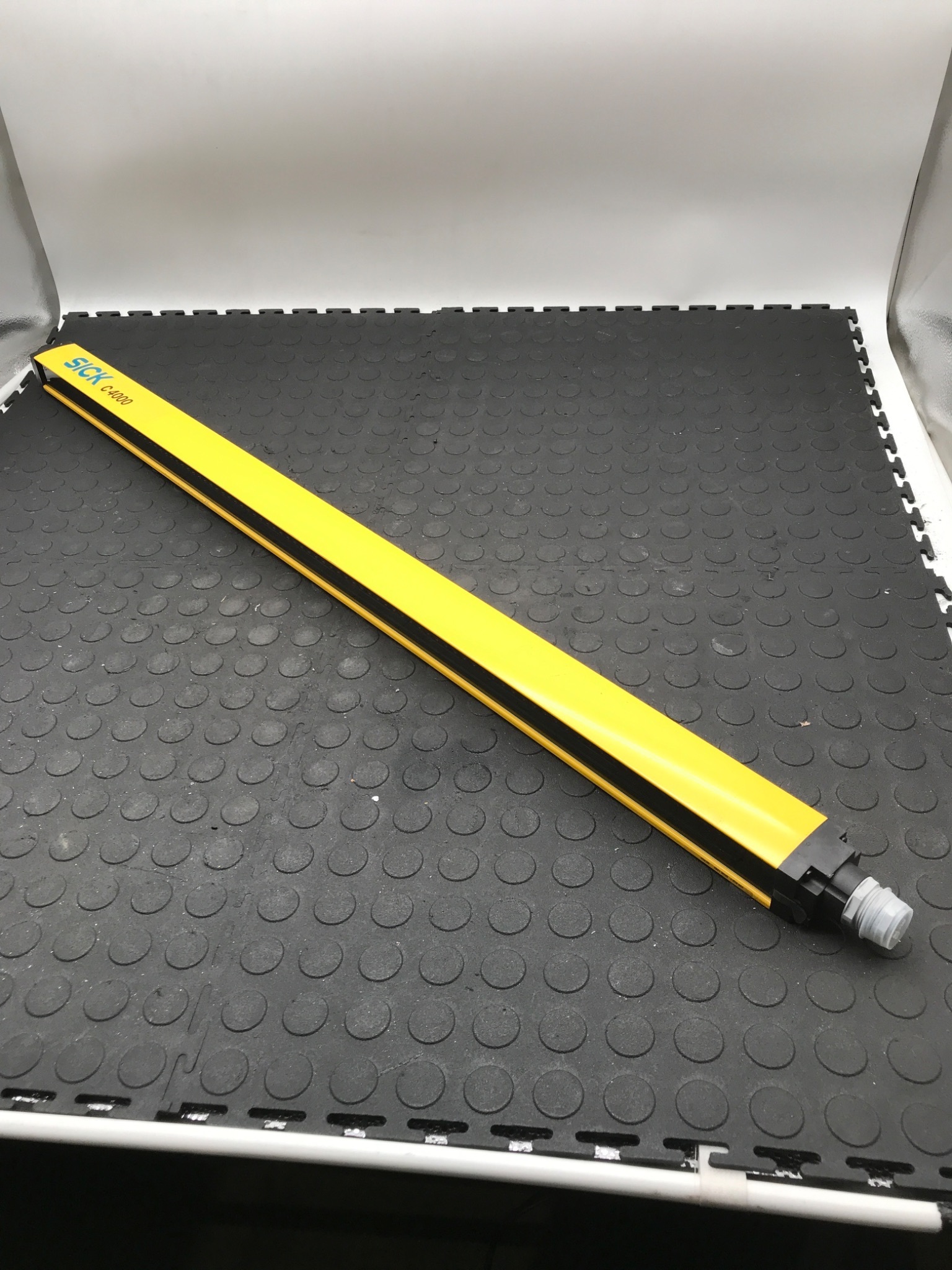 SICK C40S‑0903CA010 C4000 Light Curtain Emitter NEW NO BOX 0