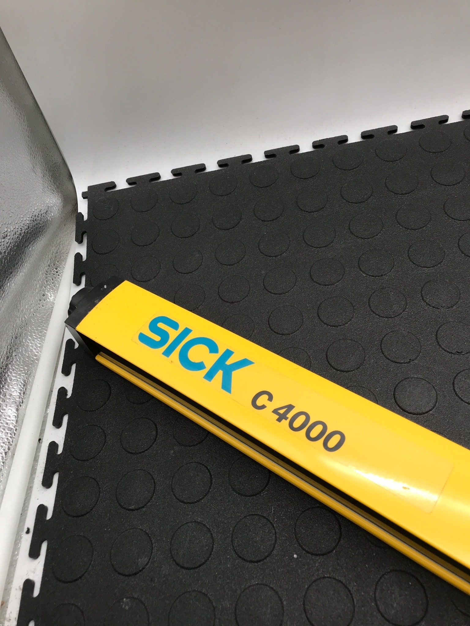 SICK C40S‑0903CA010 C4000 Light Curtain Emitter NEW NO BOX 3
