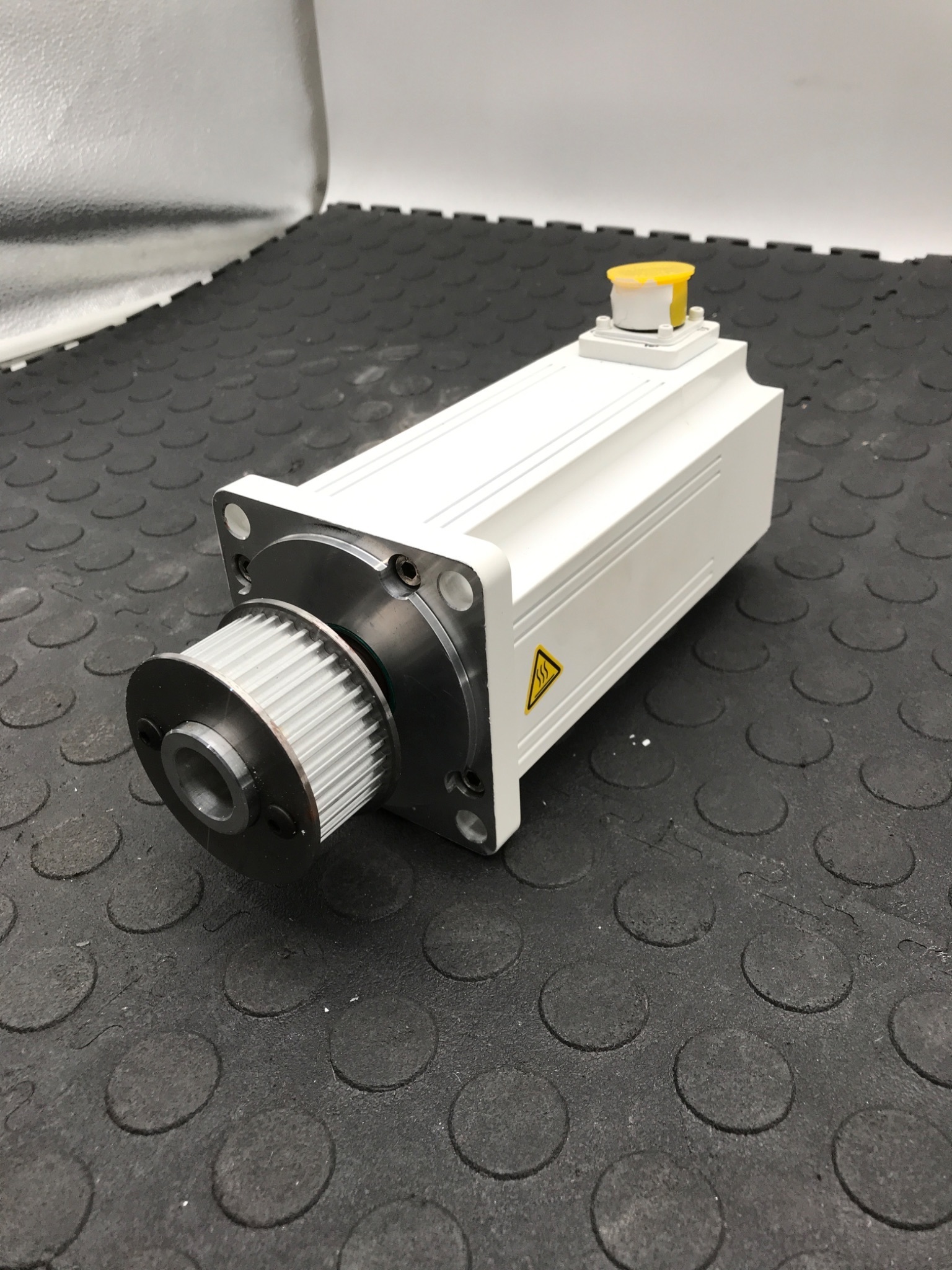 PARKER MPM892R‑1201 Servo Motor 230VAC 1.05HP NEW 3