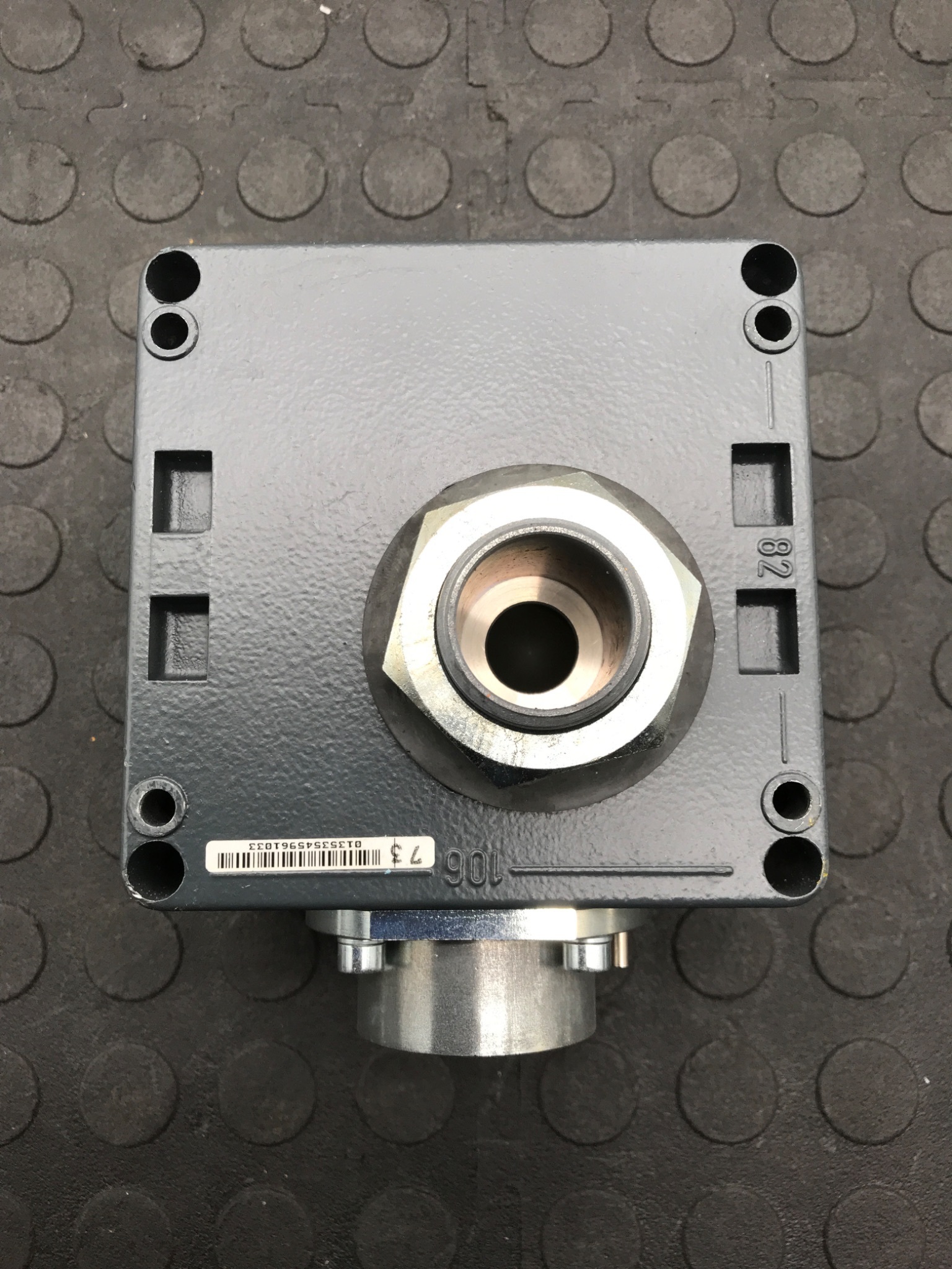 PEPPERL+FUCHS US-2151 Pressure Vent USED 3