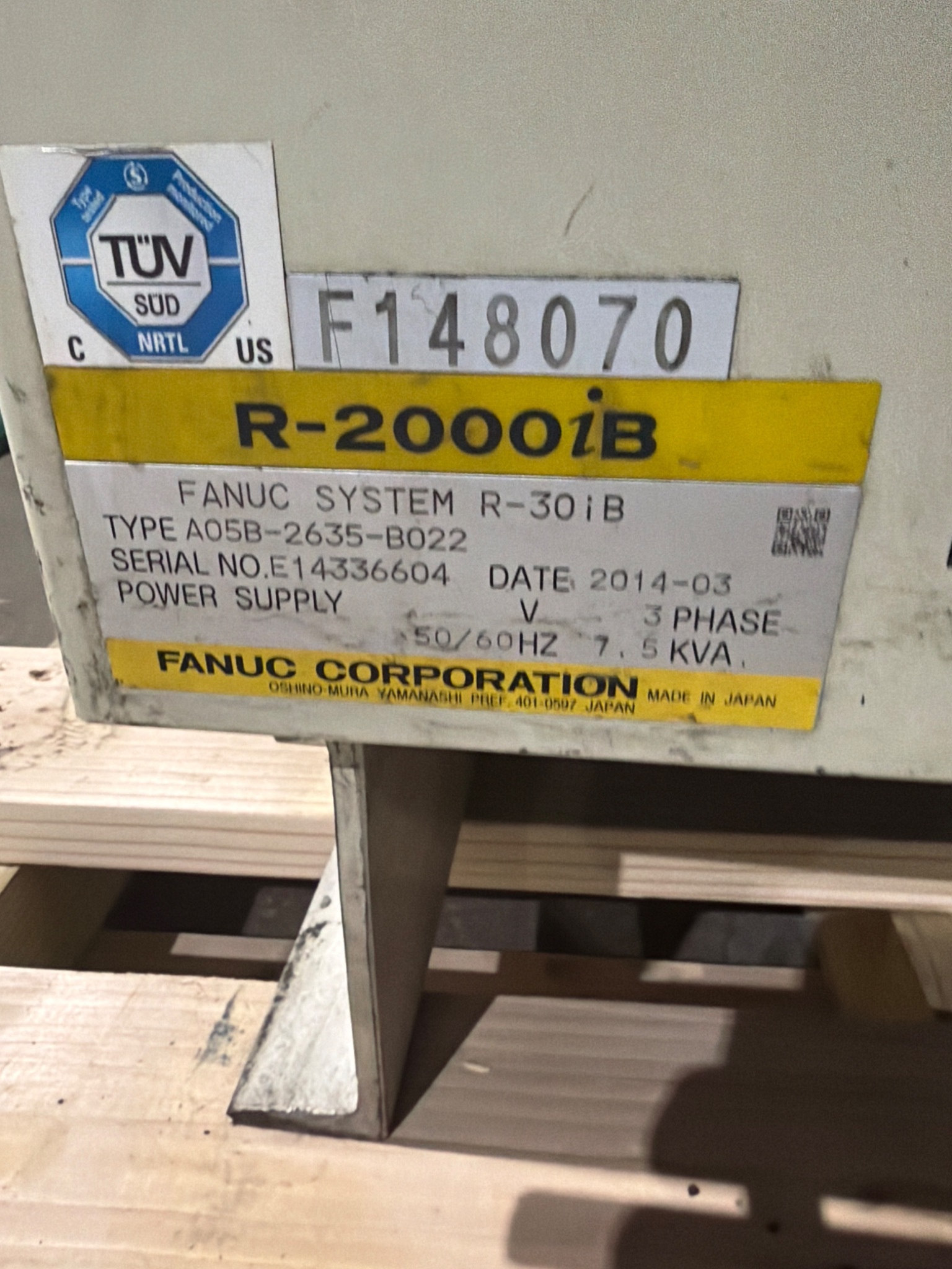 FANUC R‑2000iB/210F Robot Complete w/ R‑30iB Controls USED 3