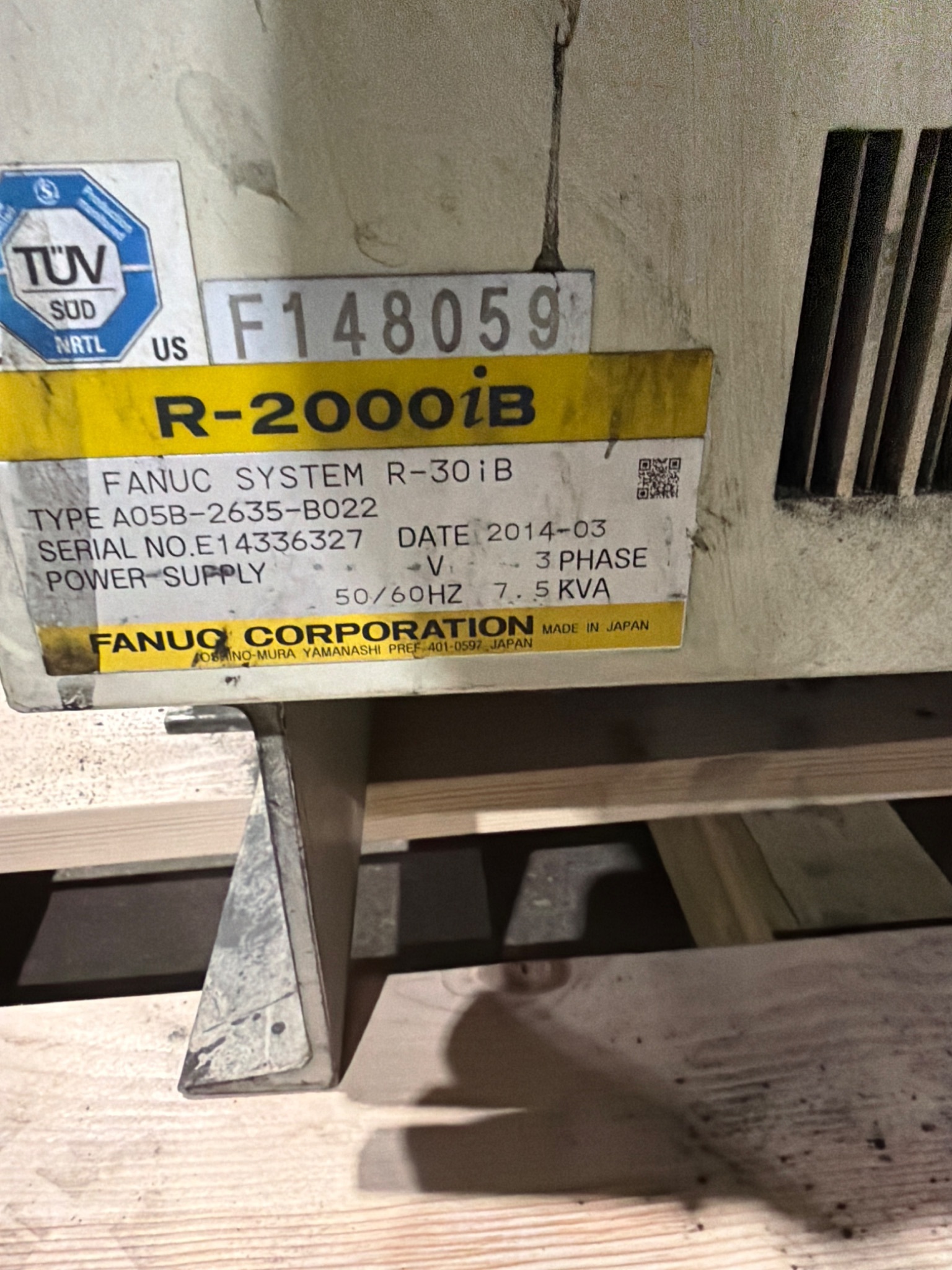FANUC R-2000iB/210F Complete w/ R-30iB Controls USED 8