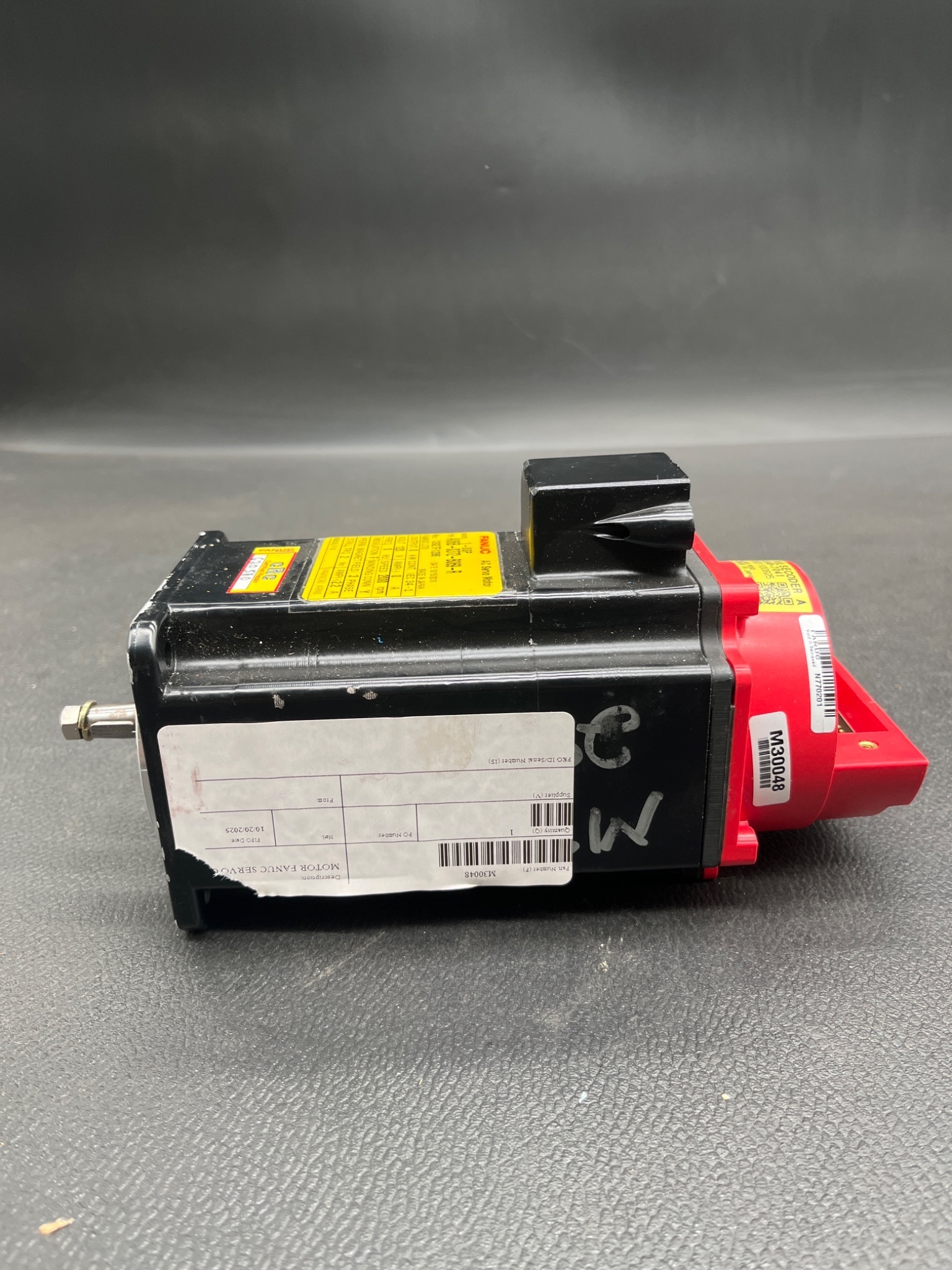 FANUC A06B‑0372‑B069‑R 1‑0SP AC Servo Motor USED 1