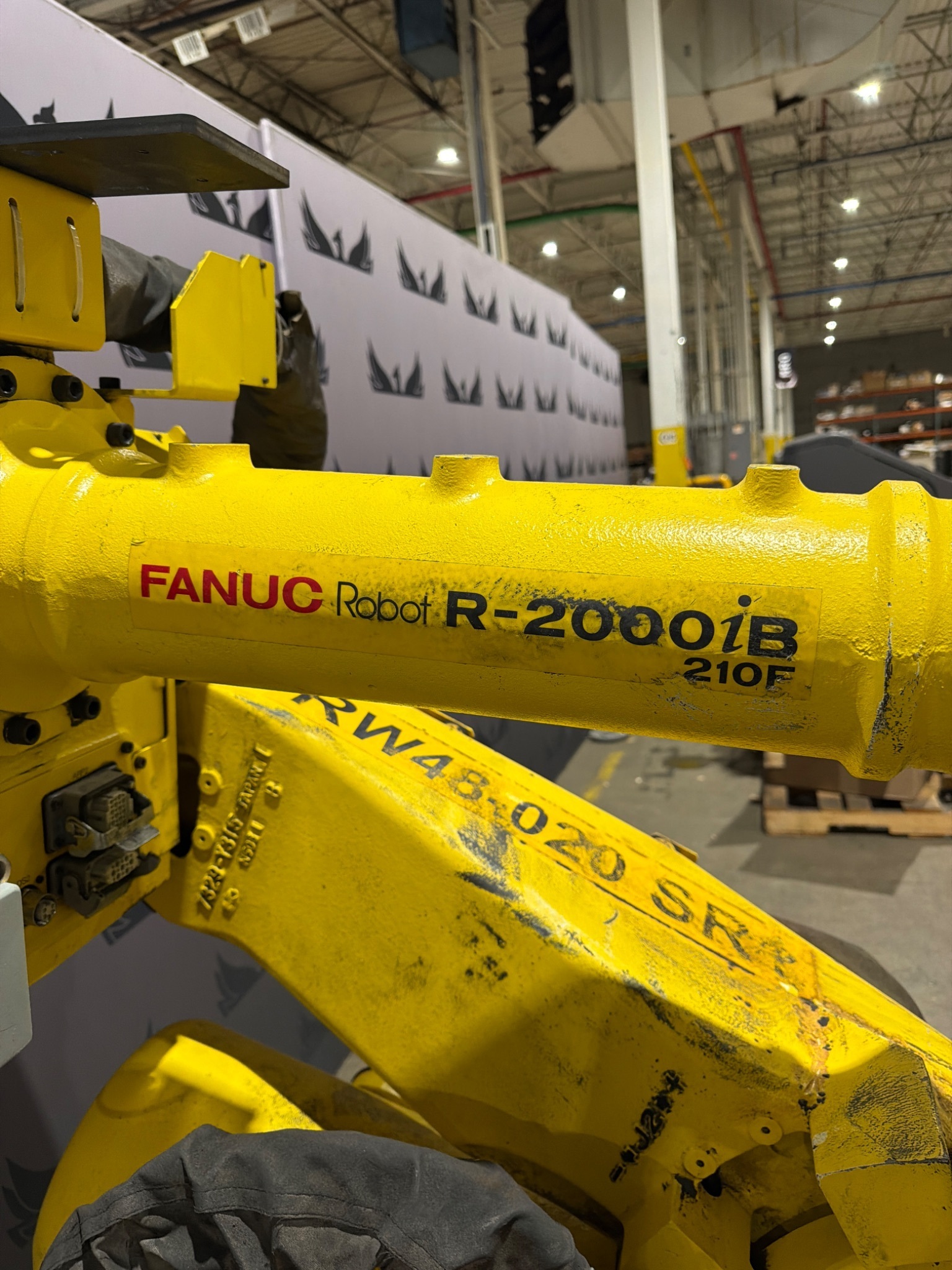 FANUC R-2000iB/210F Complete w/ R-30iB Controls USED 3