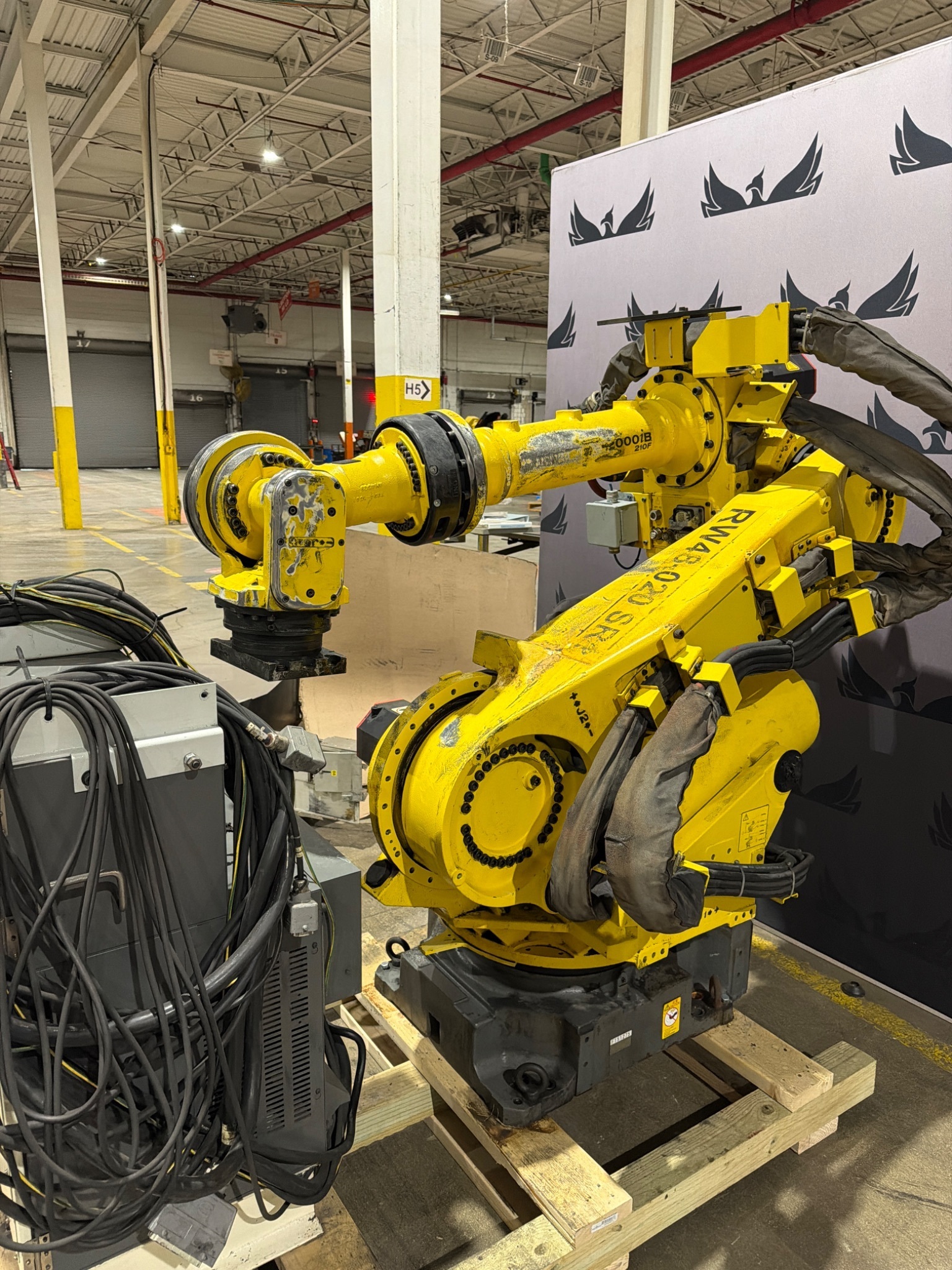 FANUC R-2000iB/210F Complete w/ R-30iB Controls USED 9