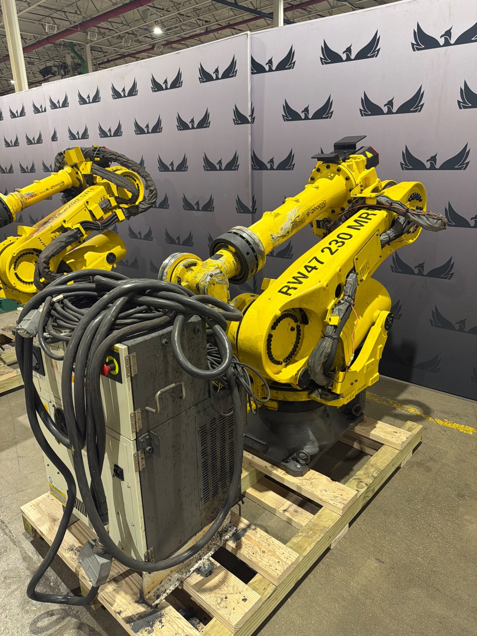 FANUC R‑2000iC/210F Robot Complete w/ R‑30iB Controls USED 2