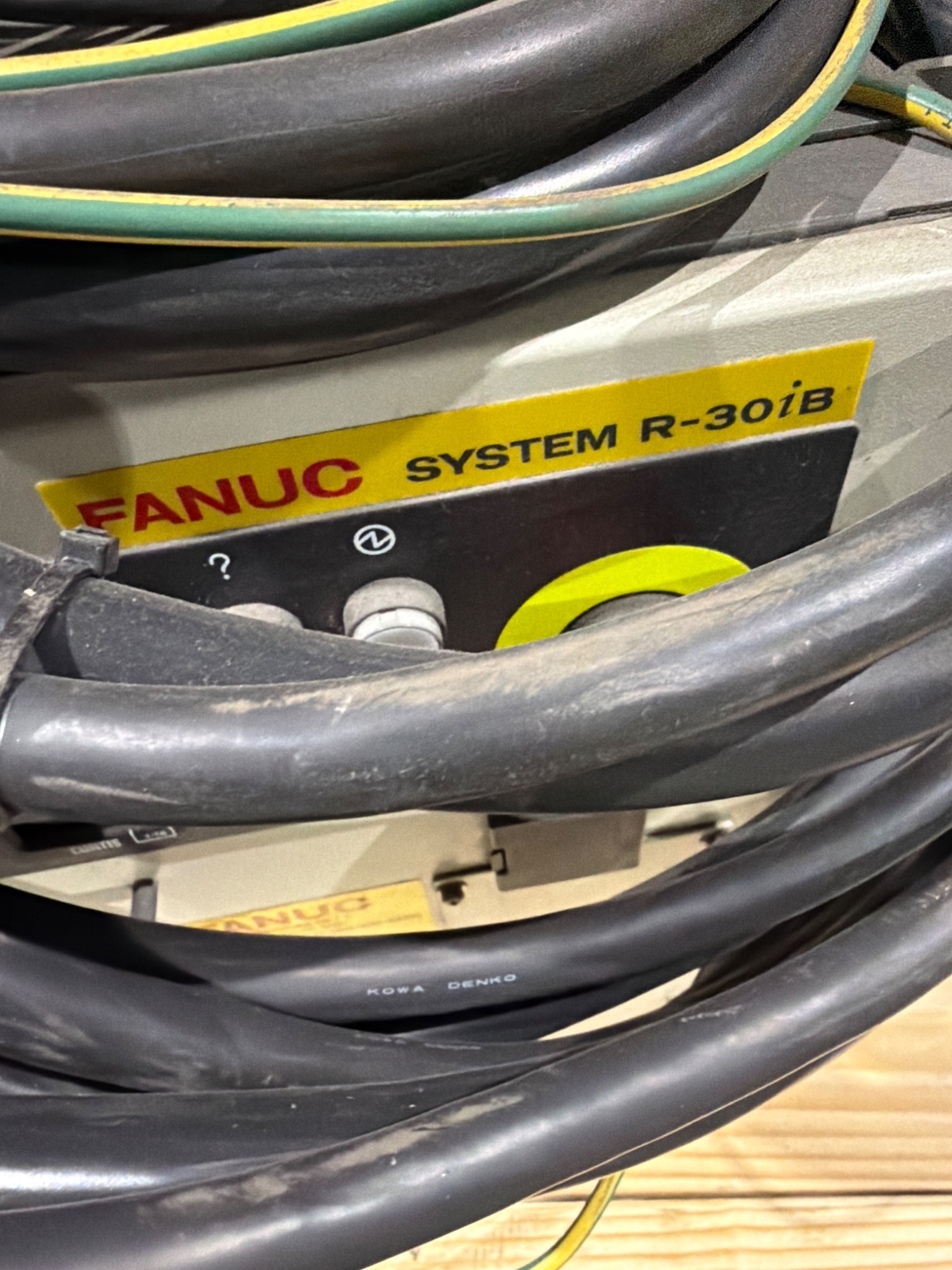 FANUC M-10iA/12 Complete w/ R-30iB Controller USED - Missing Pendant 2