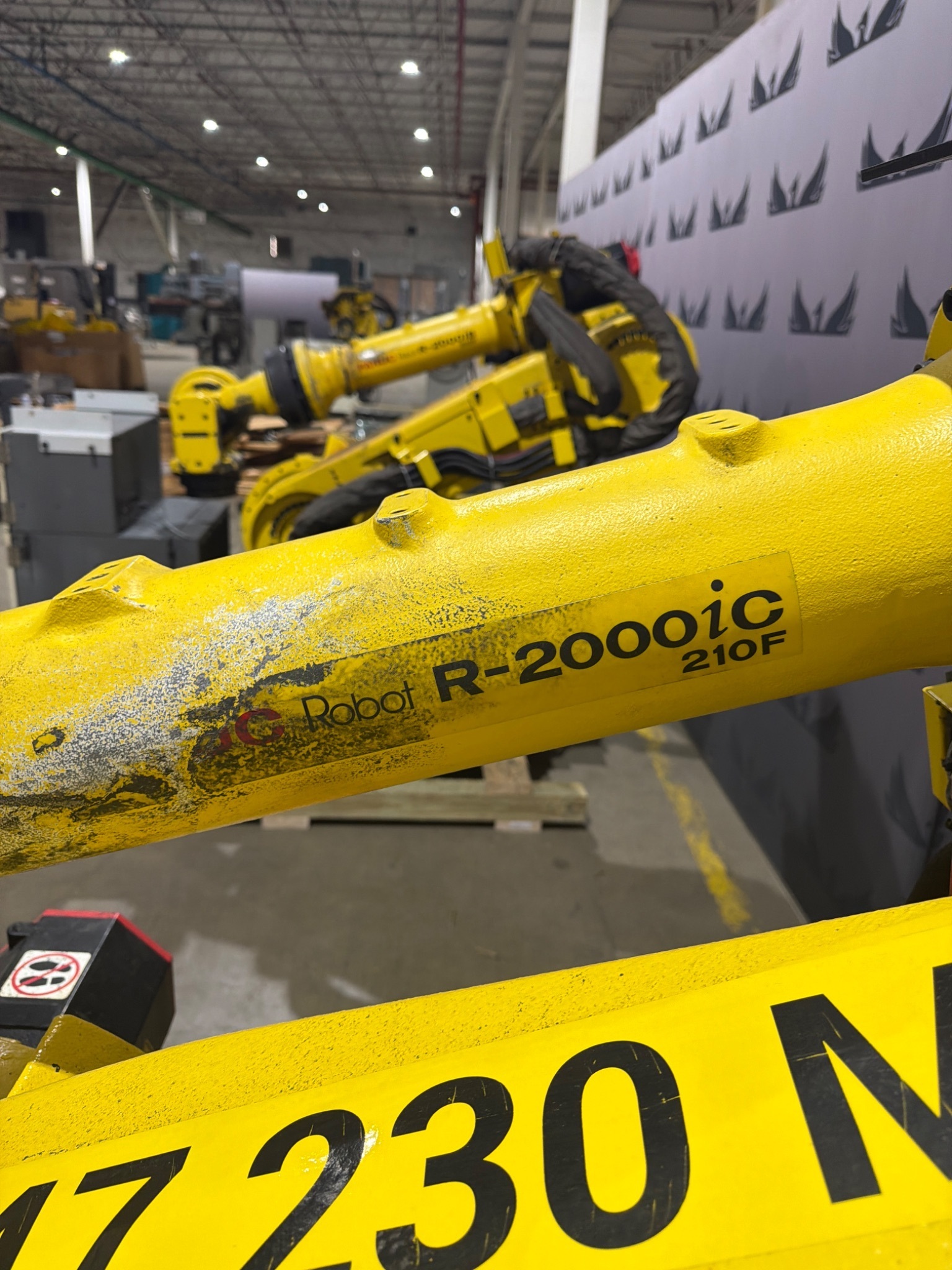 FANUC R‑2000iC/210F Robot Complete w/ R‑30iB Controls USED 9