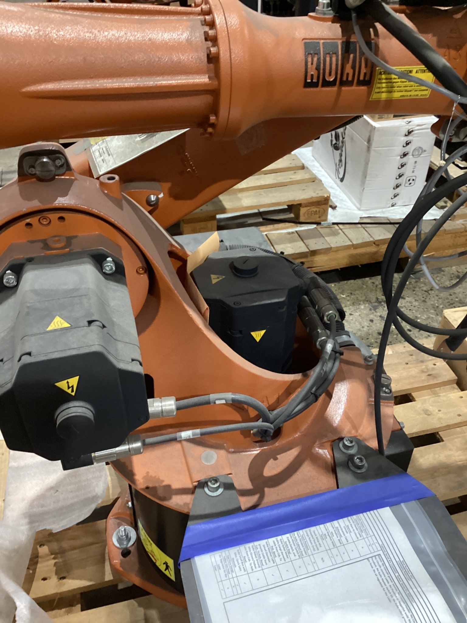 KUKA KR16 L6-2 w/ KR C4 Controls & TT3A Reamer NEW 3