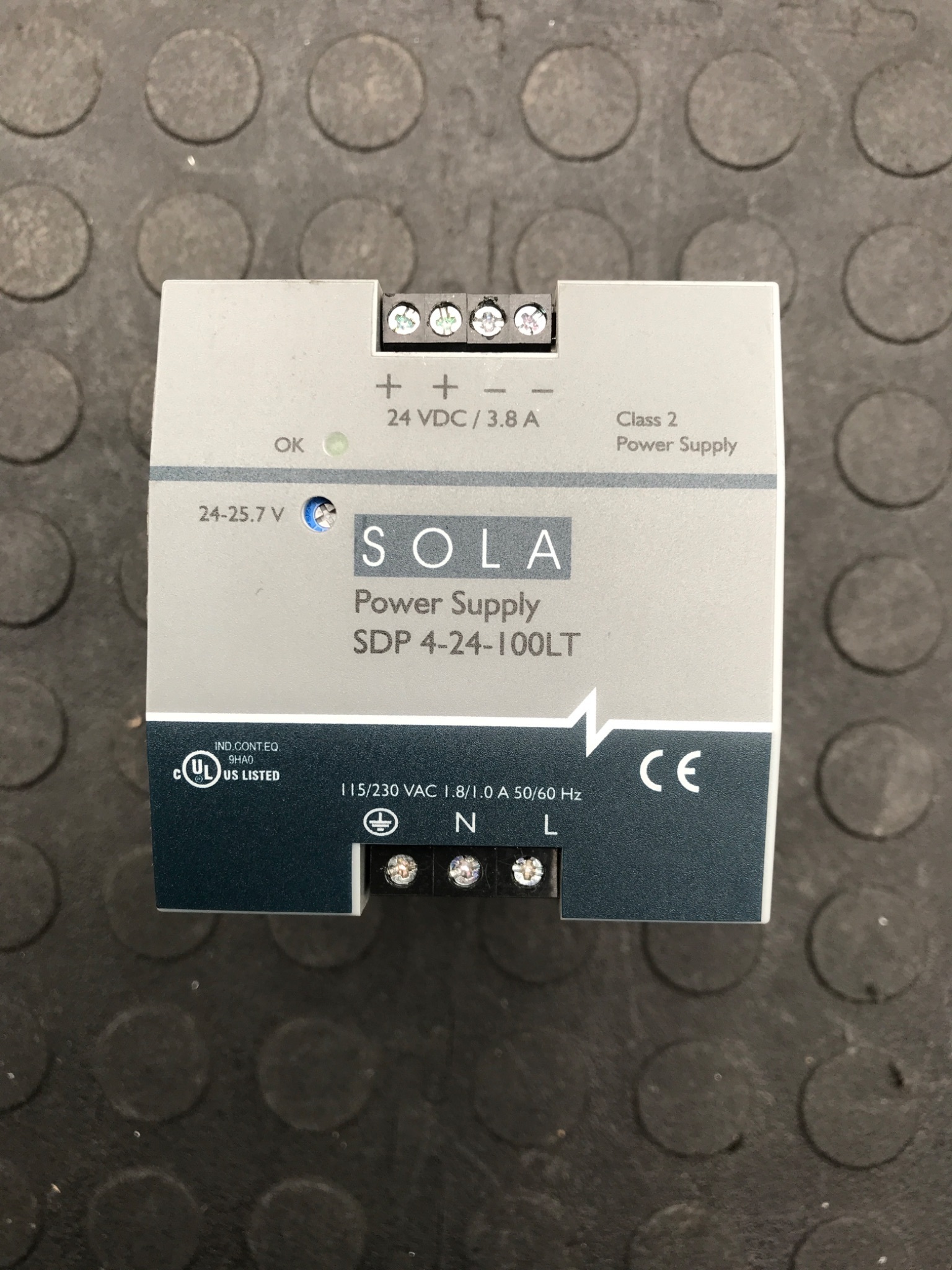 SOLA SDP 4‑24‑100LT 24VDC Power Supply USED 0