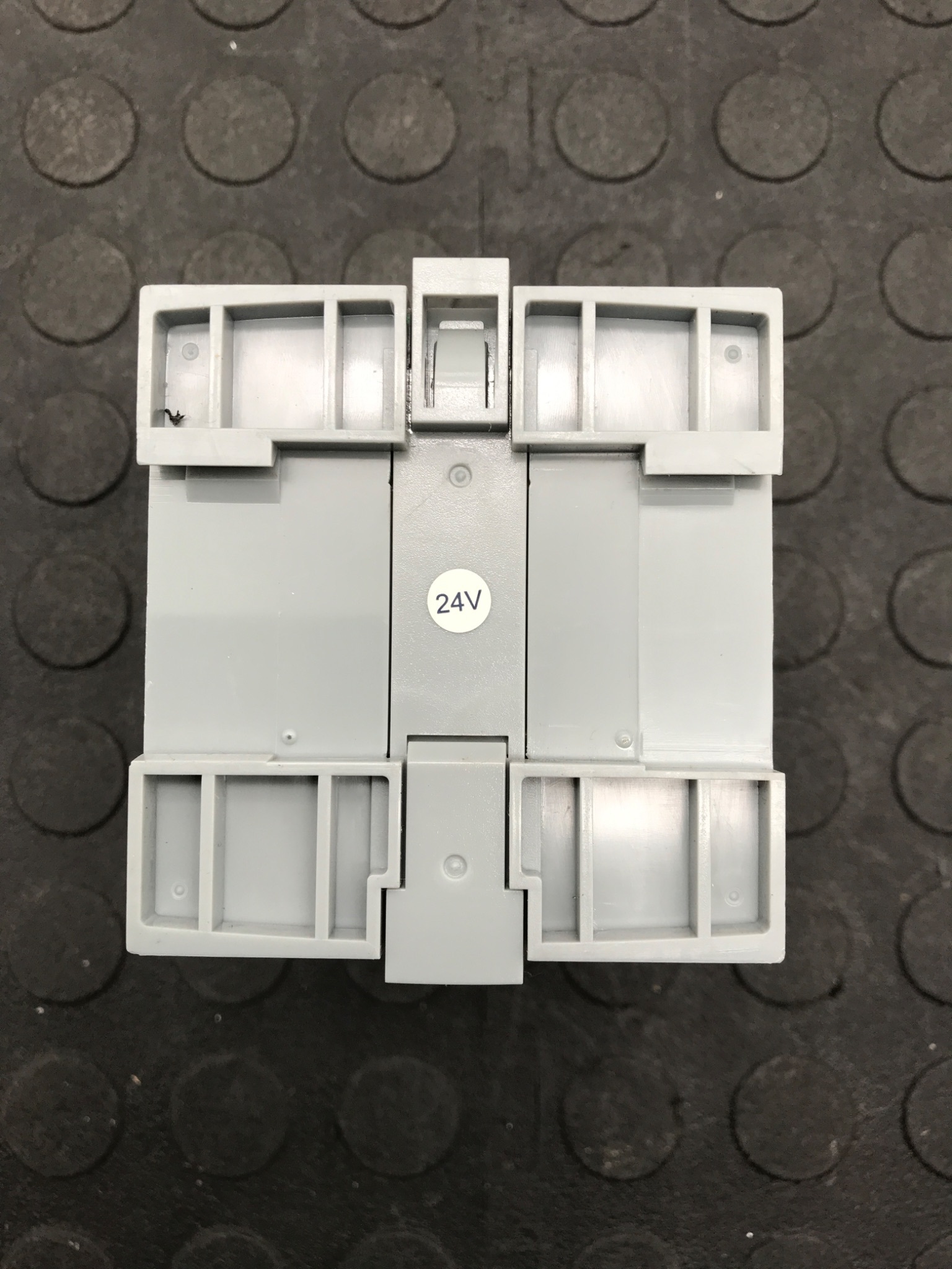 SOLA SDP 4‑24‑100LT 24VDC Power Supply USED 3