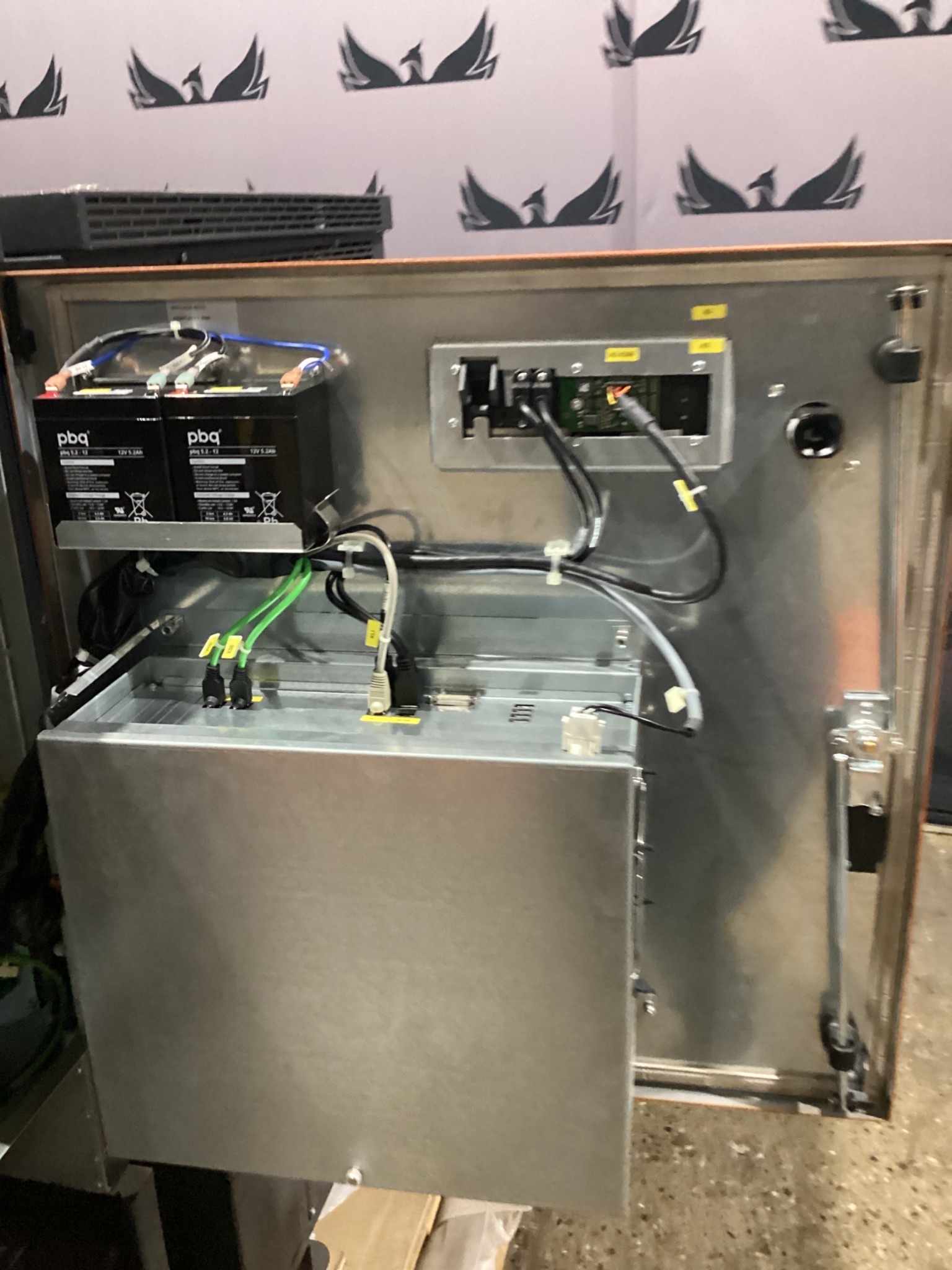 PAIR OF KUKA KR16 L6-2 Robots w/ KR C4 NA Controls & TT3A Reamers NEW 6