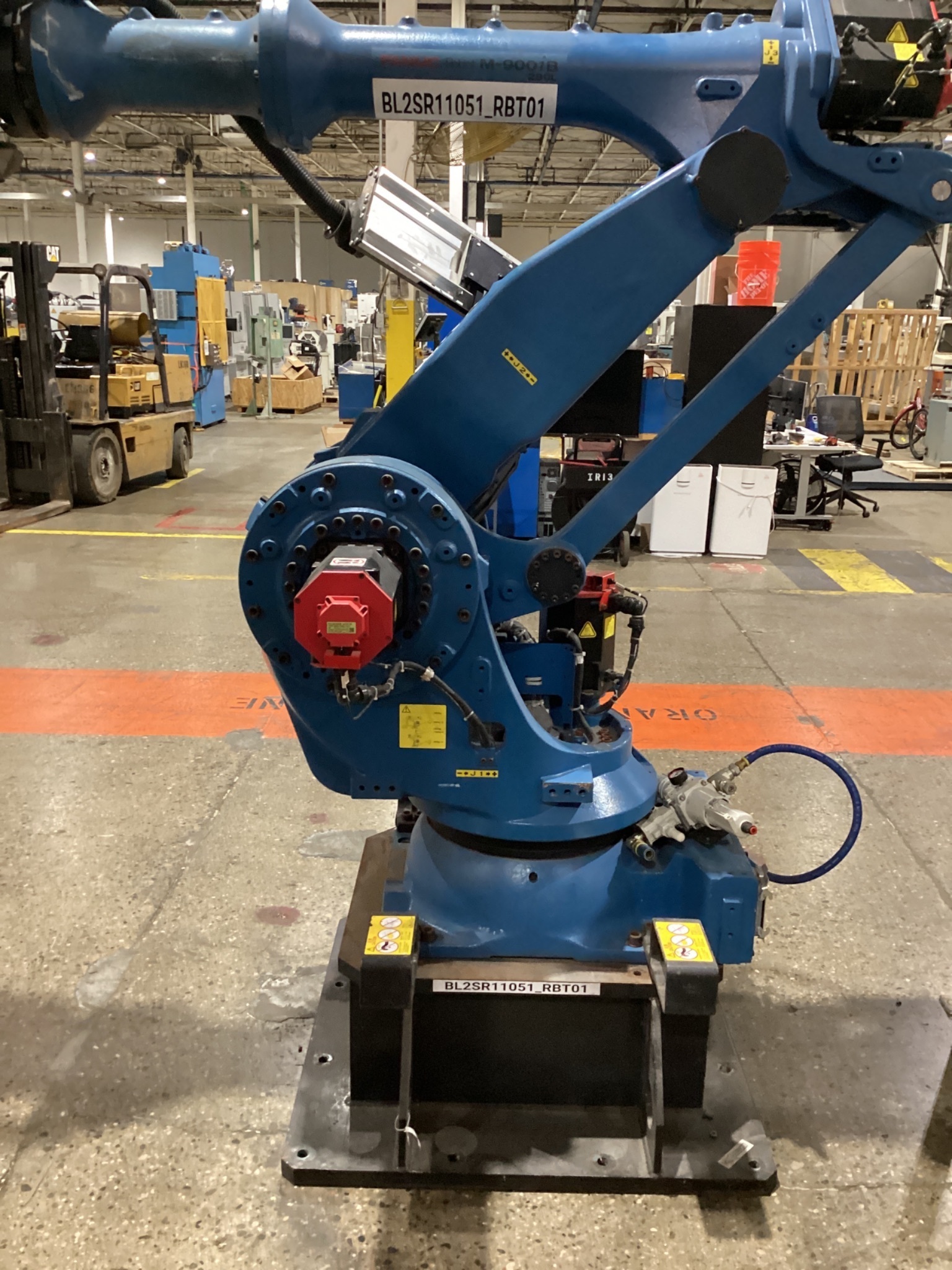 FANUC M-900iB/280L w/ R30iB PLUS & WTC 60L5 Weld Controller USED 2