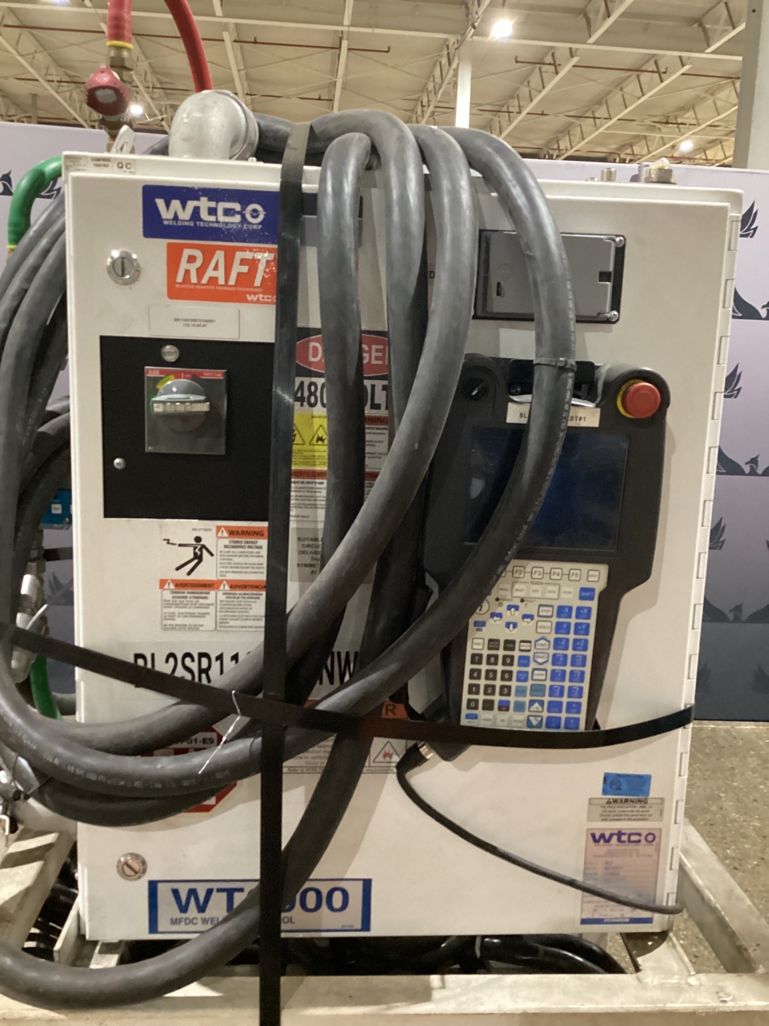 FANUC M-900iB/280L w/ R30iB PLUS & WTC 60L5 Weld Controller USED 13