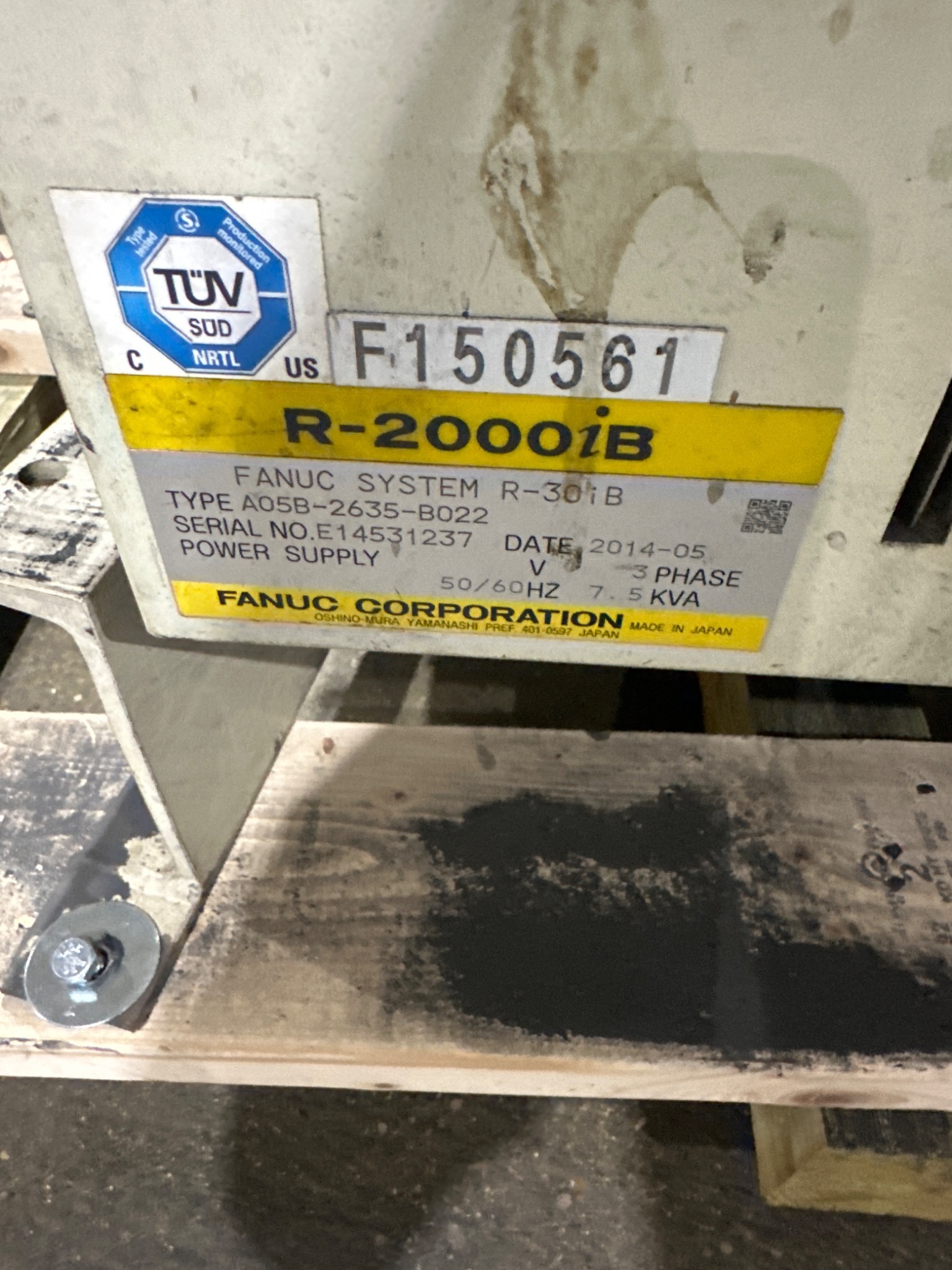 FANUC R-2000IB/210F Complete w/ R-30iB Controls USED - No Pendant 11