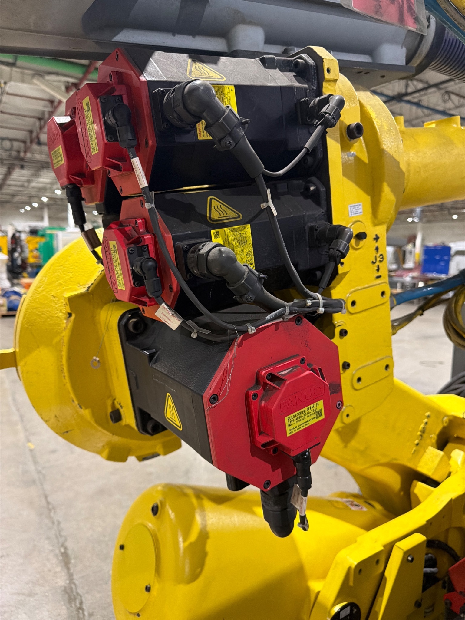 FANUC R‑2000iB/185L Robot Complete w/ R‑30iA & SCA Sealant Controls; USED 7