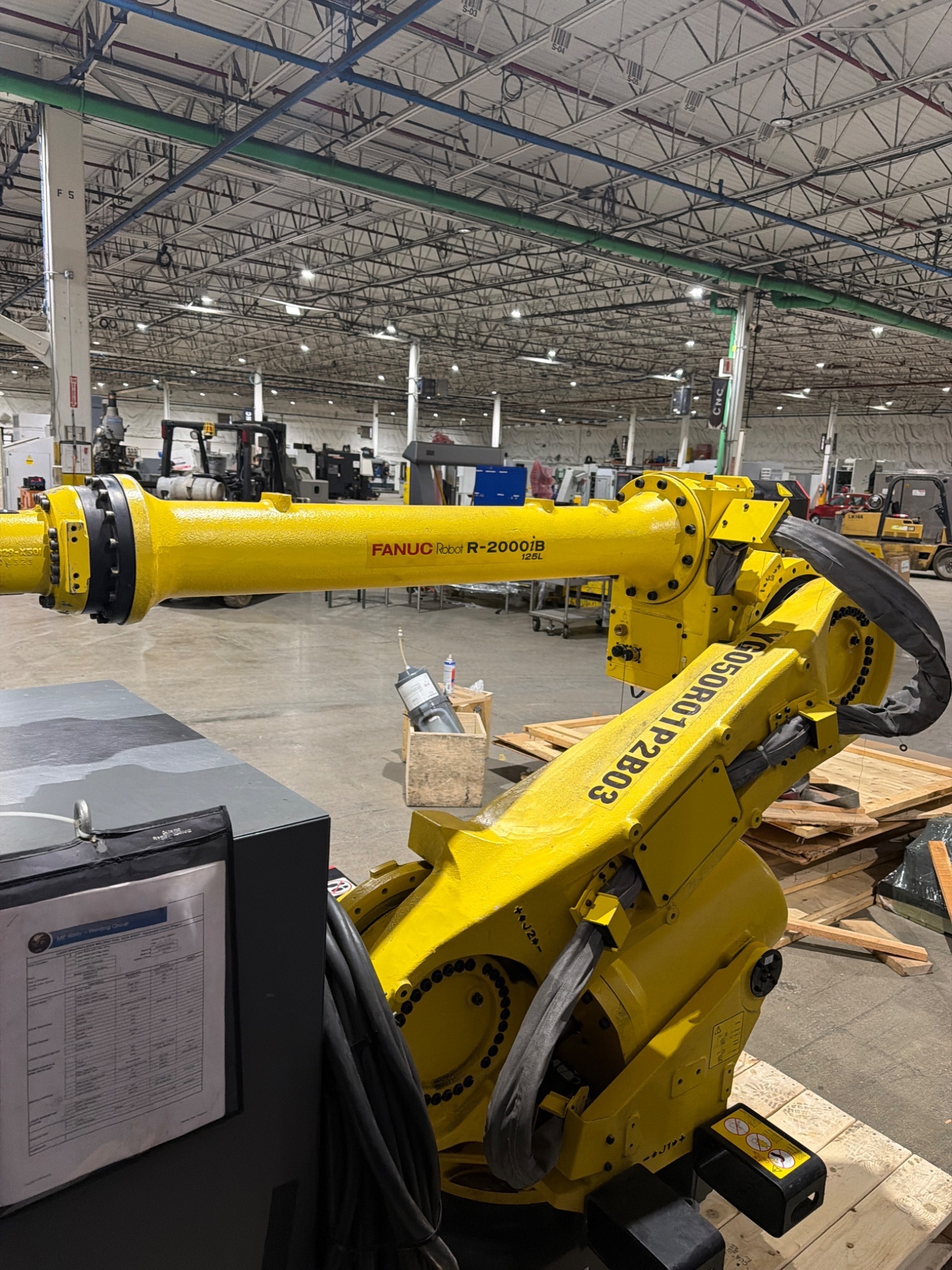 FANUC R‑2000iB/125L Robot w/ R‑30iA Controls; USED 5