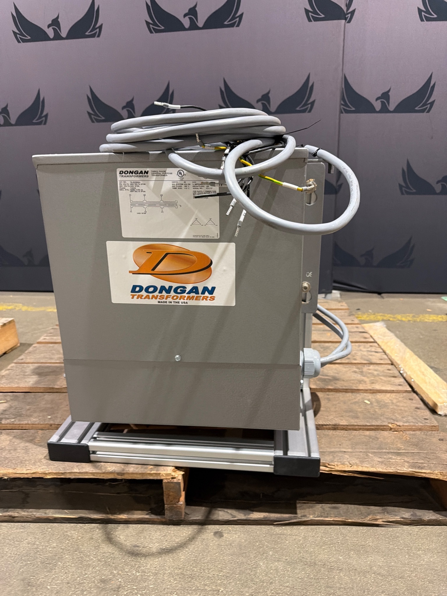 DONGAN 76‑0209SH 9 KVA Transformer 480V - 240V USED 0