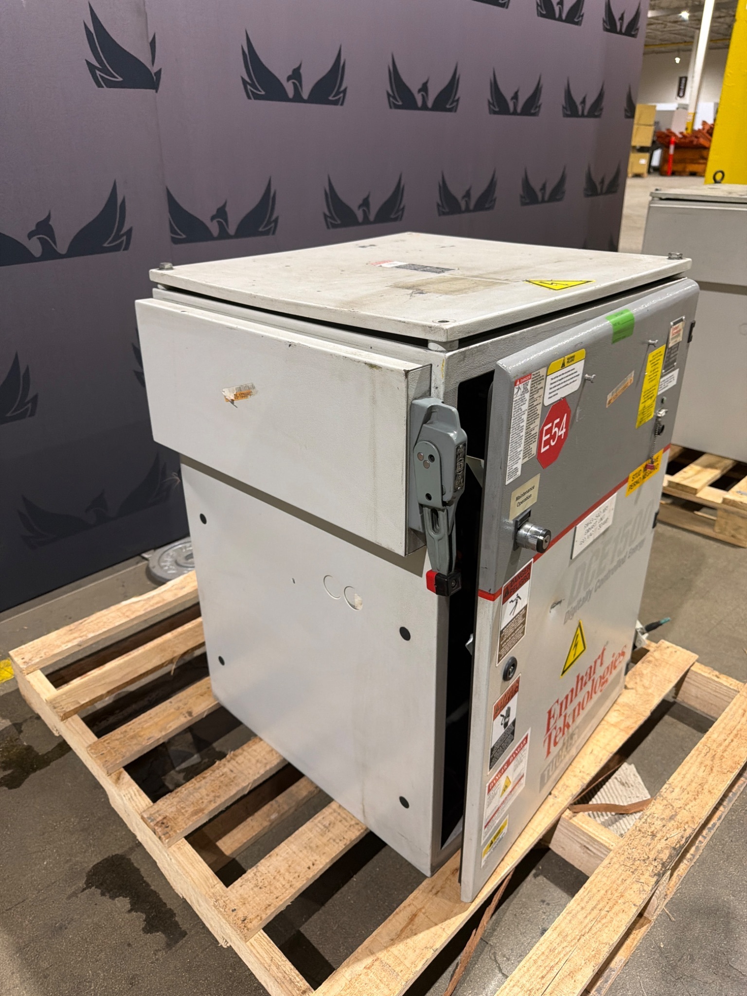 EMHART DCE15AMEB DCE1500 Stud Welding Inverter w/ Pendant 480V USED 1