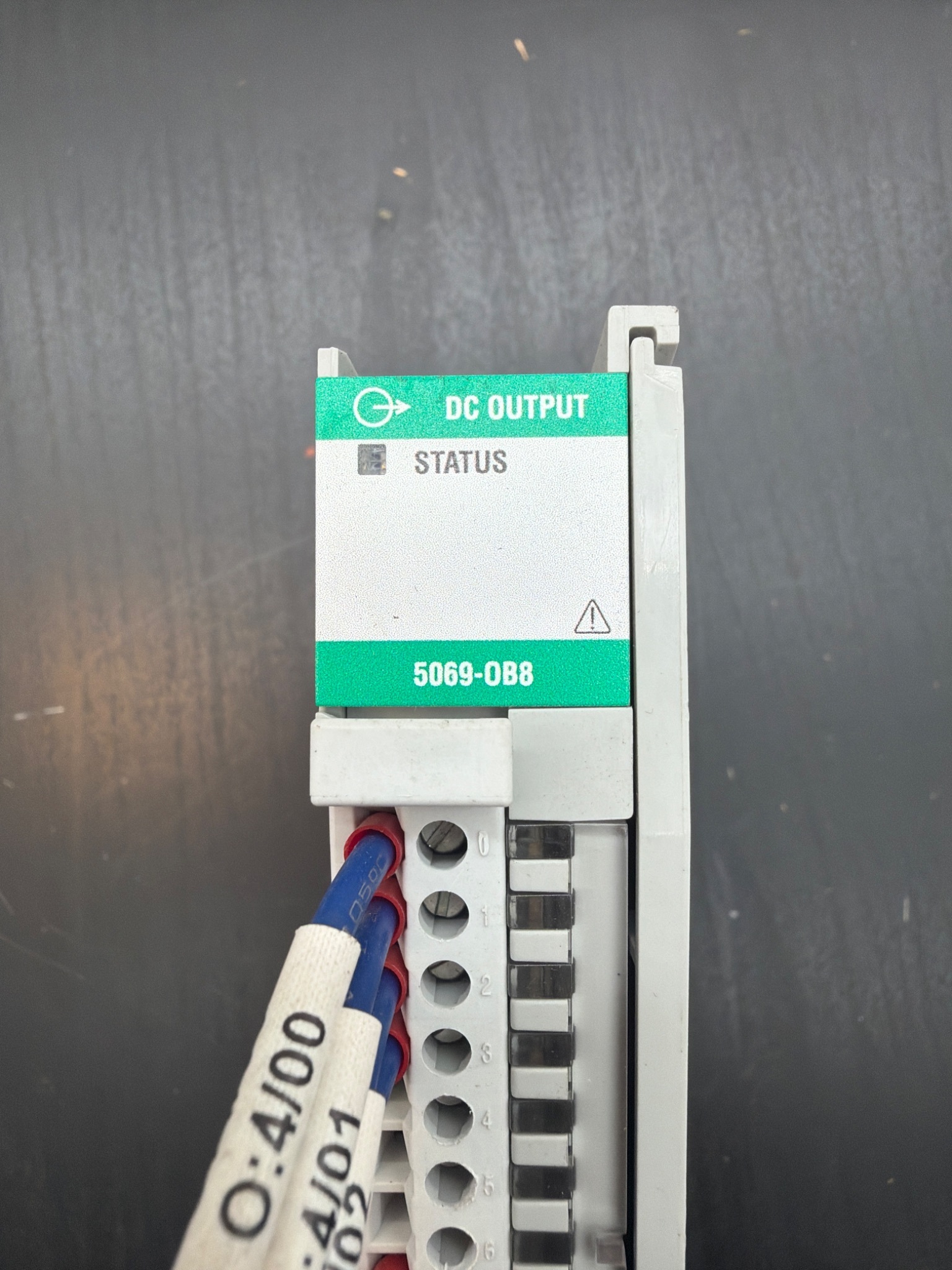 ALLEN BRADLEY 5069‑OB8 Compact 5000 Digital Output Module USED 4