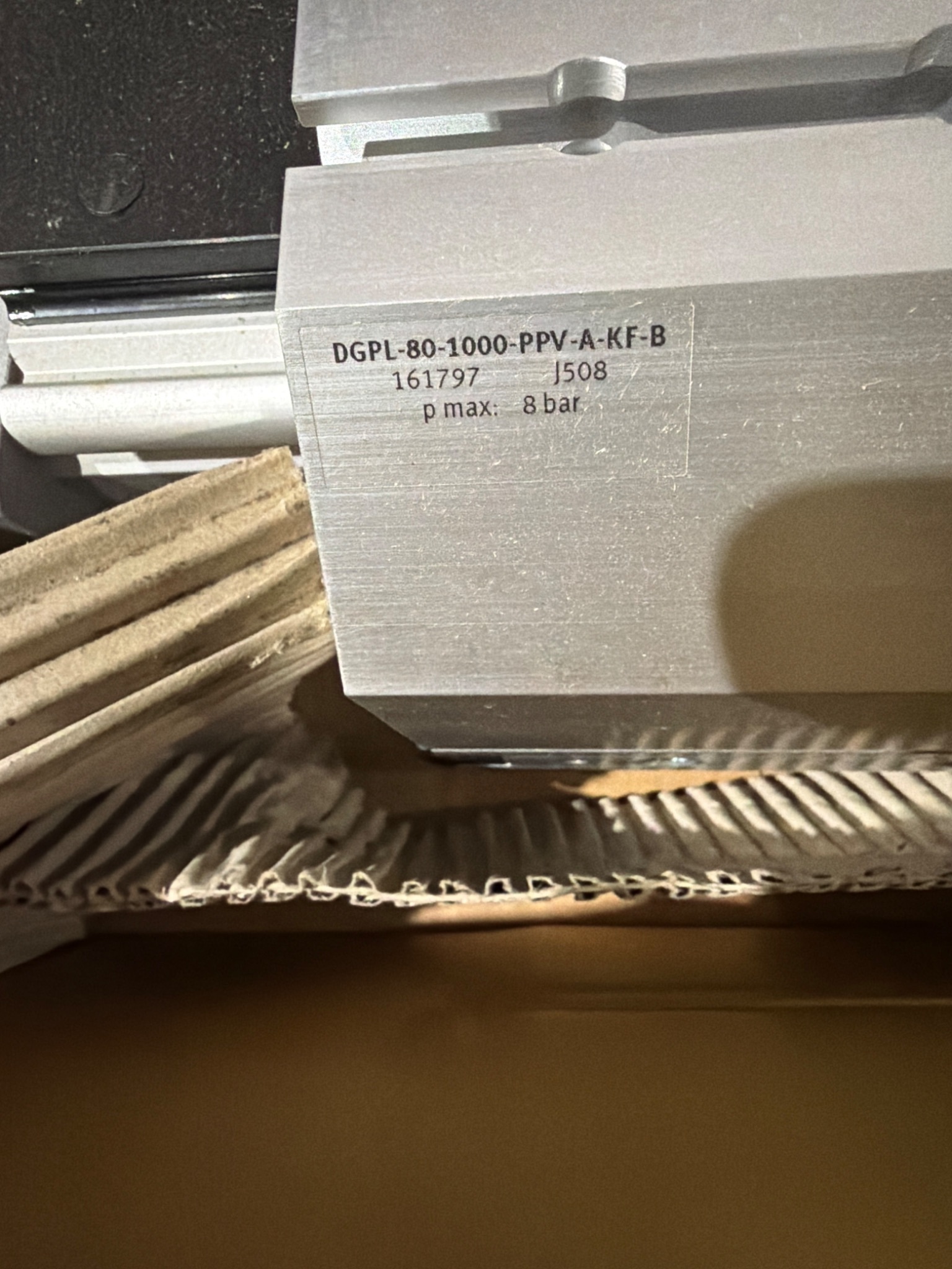 FESTO DGPL-80-1000-PPV-A-KF-B Linear Drive Pneumatic Actuator NEW IN BOX 3