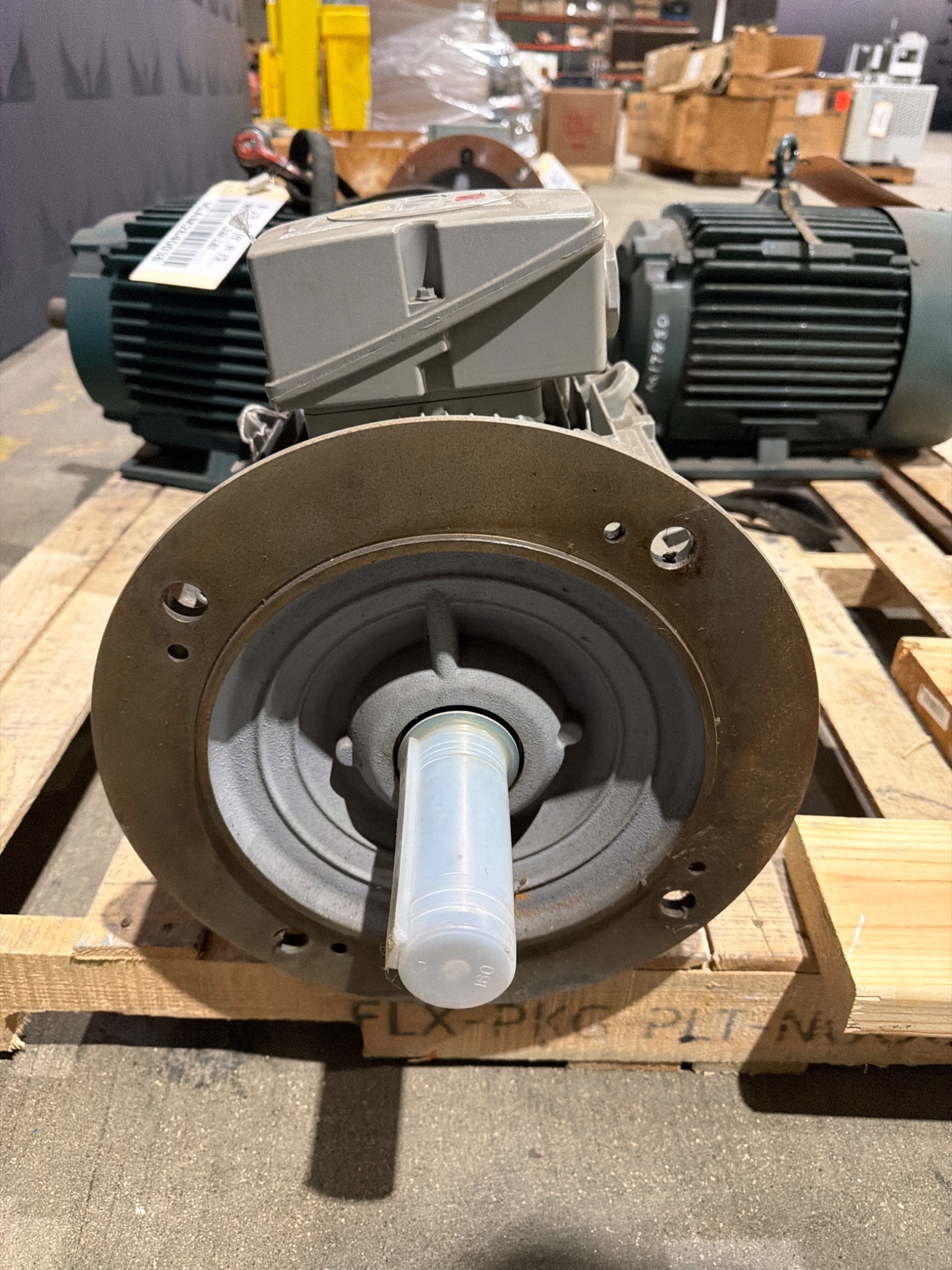LAMMERS 1TZ9001-1DC234JB4-Z IE2 AC Motor 8.6 kW 480V 1178 RPM NEW 2