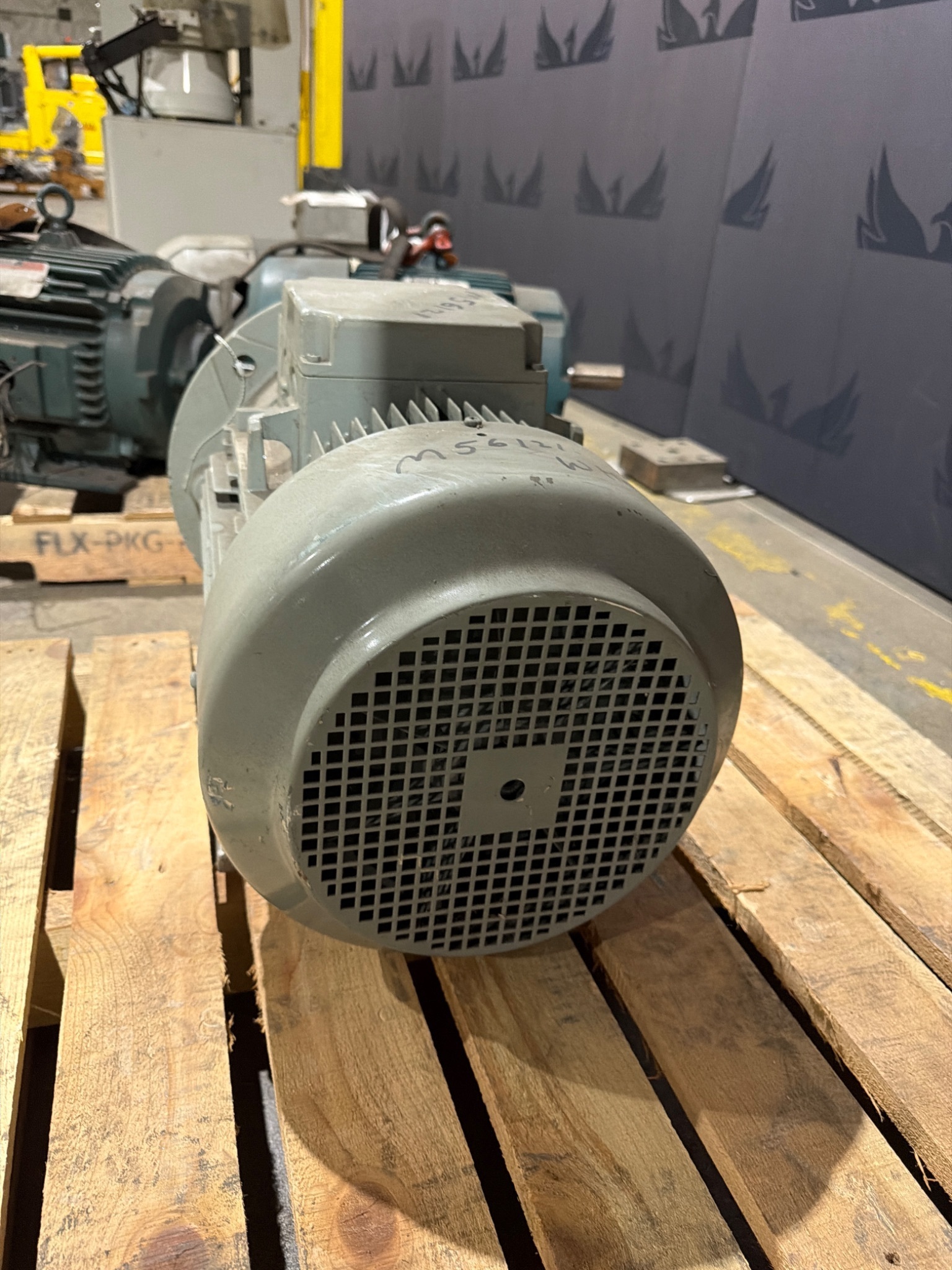 LAMMERS AS. MOT 7AA 160M‑6 AC Electric Motor 8.6 kW 480V 3‑Phase USED 2