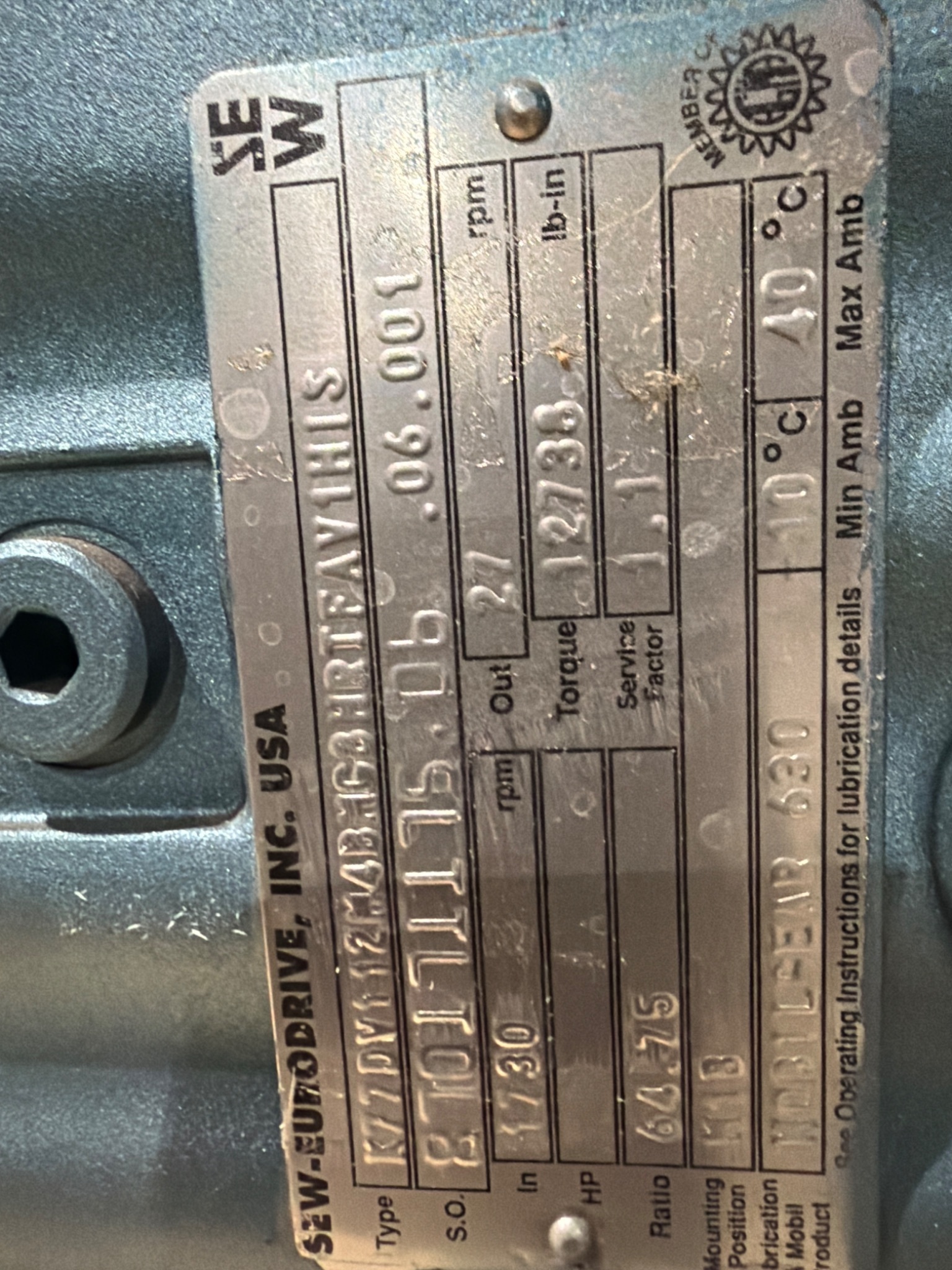 SEW‑EURODRIVE K77DV112M4 Gearmotor 6.75:1 12,736 lb‑in Torque NEW 3