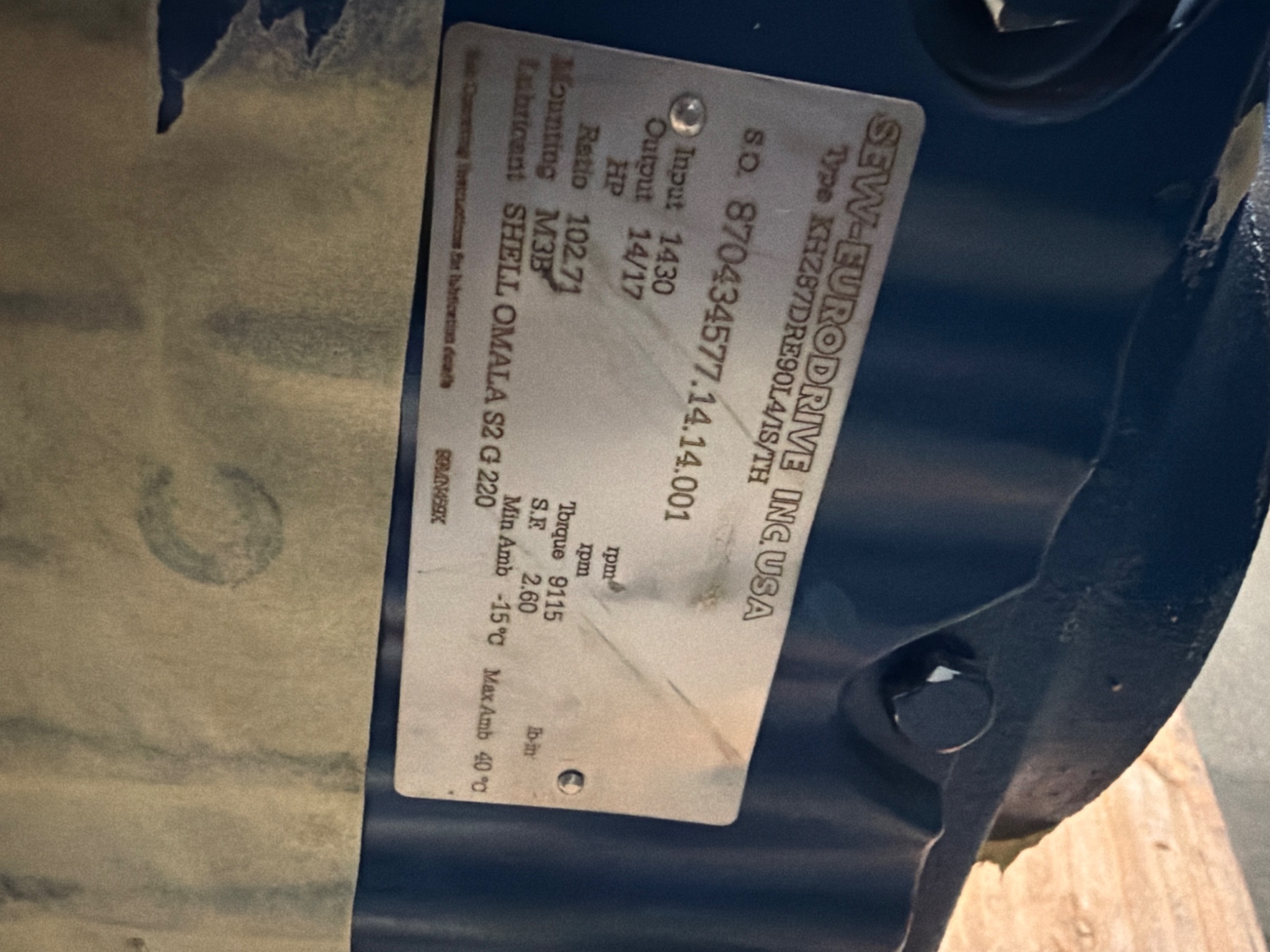 SEW‑EURODRIVE KA57DRE90L4 Gearmotor 102.71:1 Ratio 2 HP NEW 4