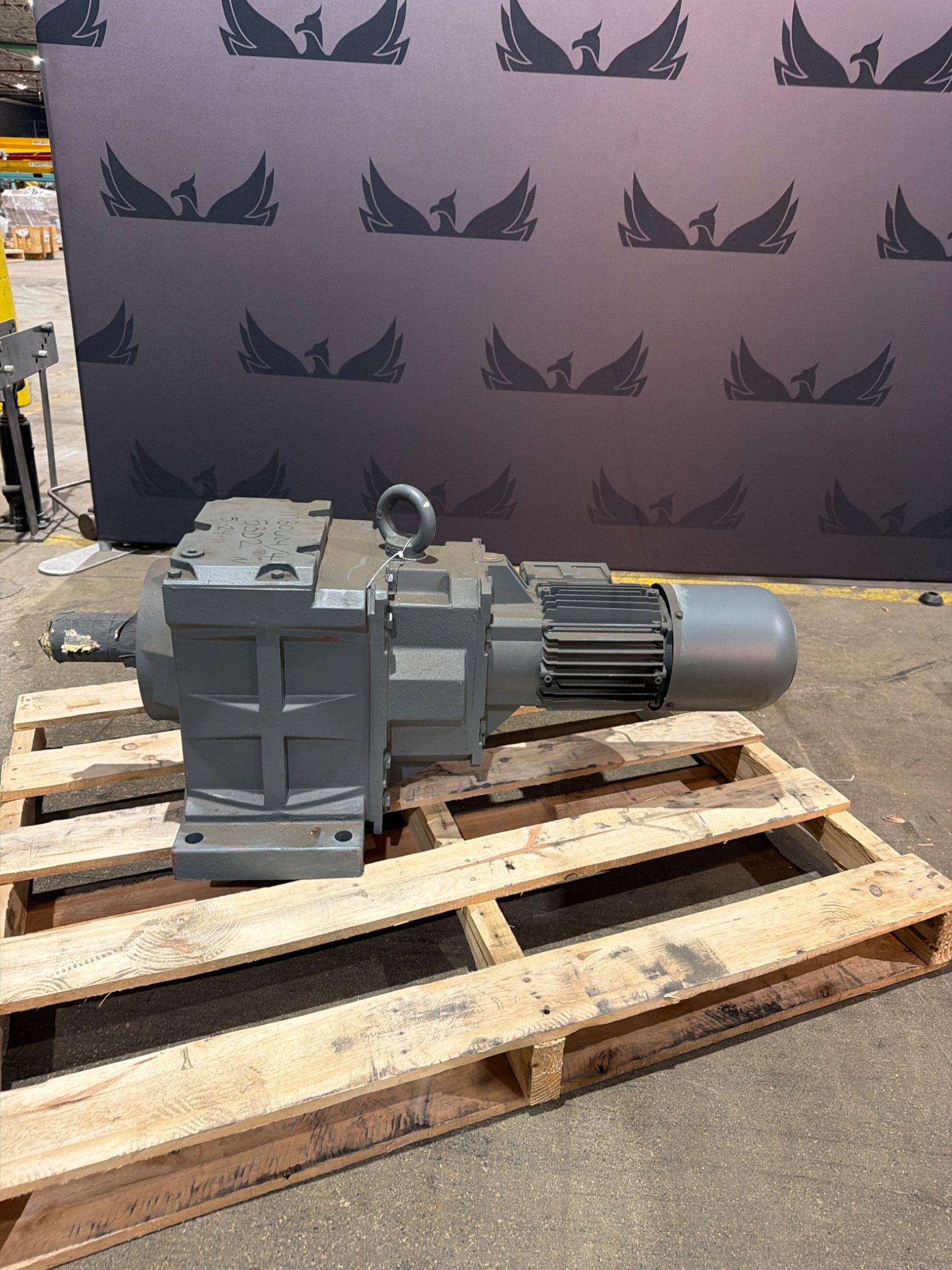 BAUER BG70Z‑11 Gearmotor 6.8 RPM 1.5 kW NEW 0