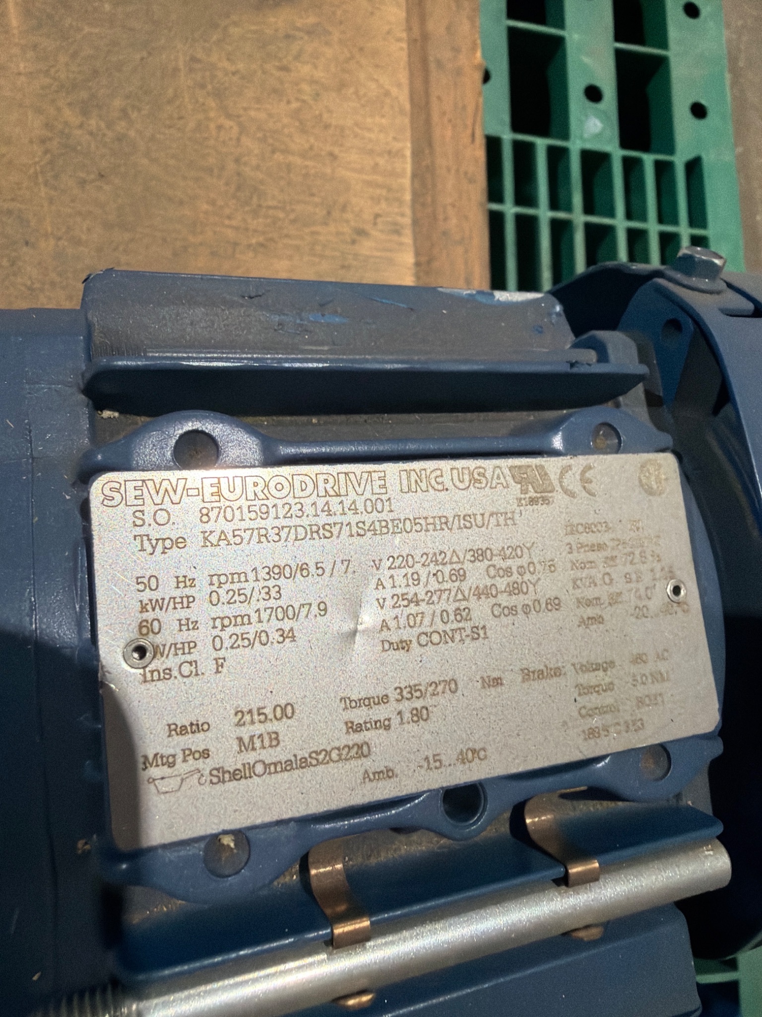 SEW‑EURODRIVE KA57DR37 Gearmotor 215:1 Ratio 0.25 HP USED 5