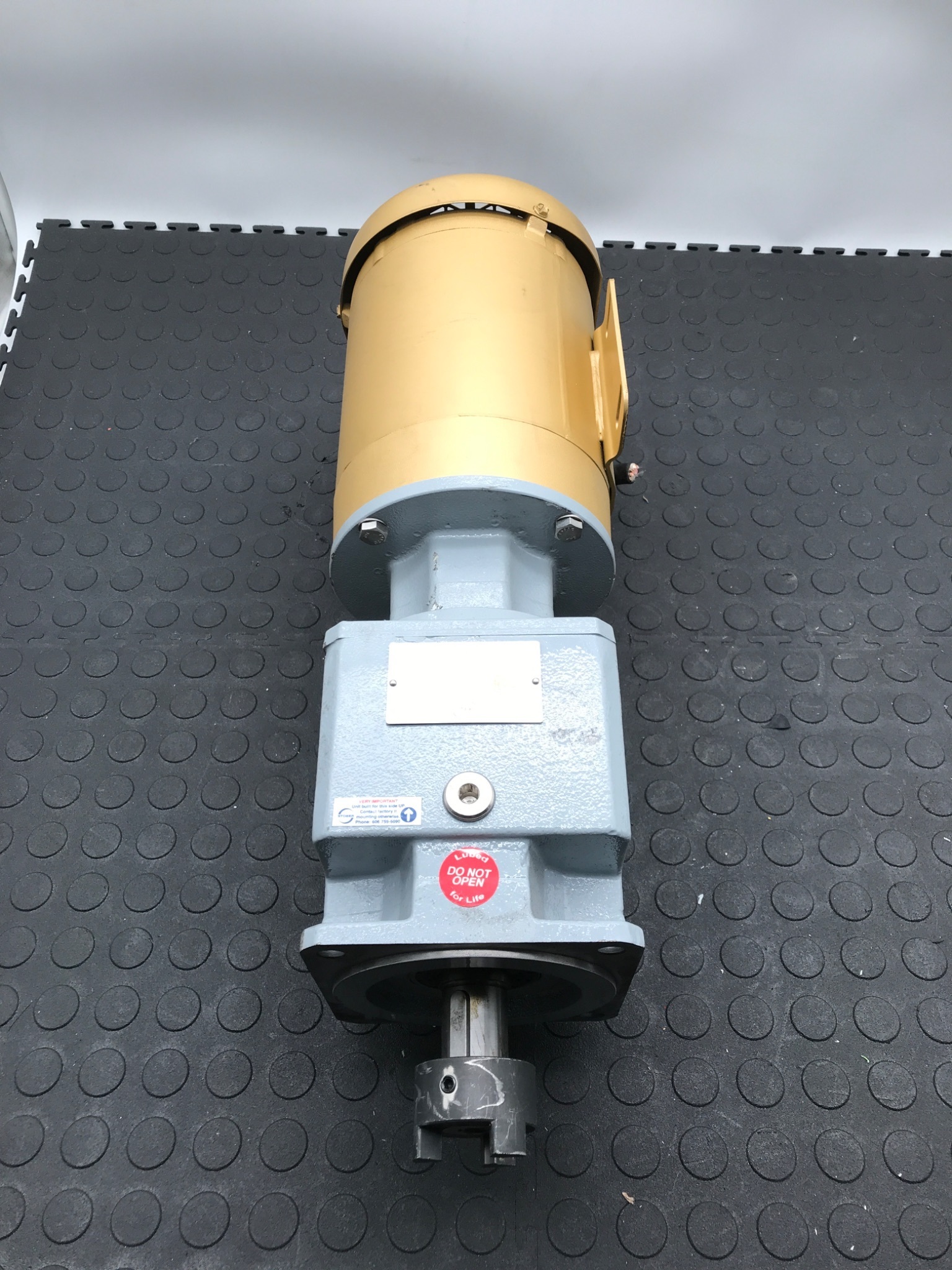 STOBER C202 Gear Reducer w/ BALDOR Reliance 1HP Motor NEW 3