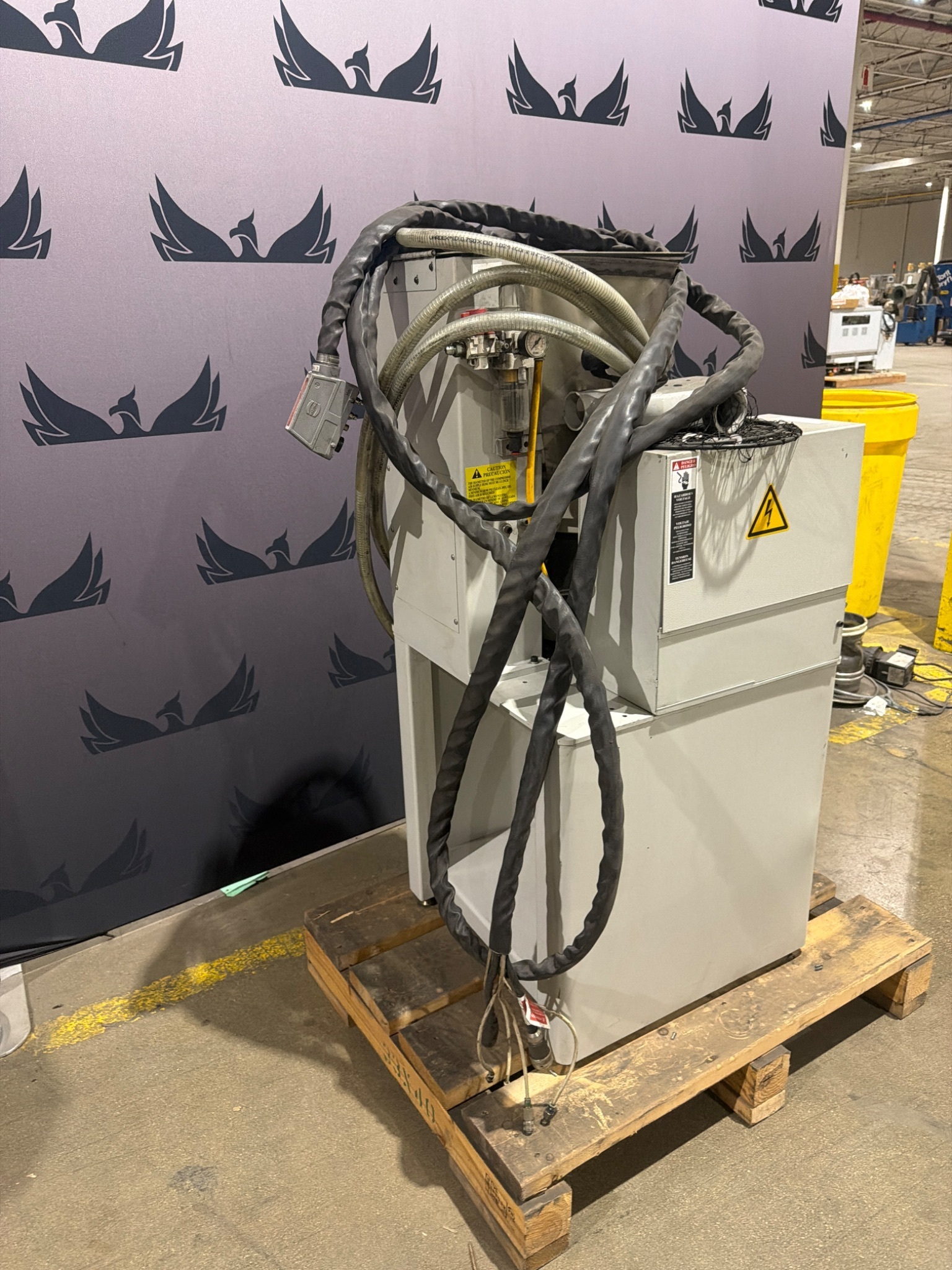 EMHART TEKNOLOGIES ETF12B‑WD420DKB Stud Welder USED 1