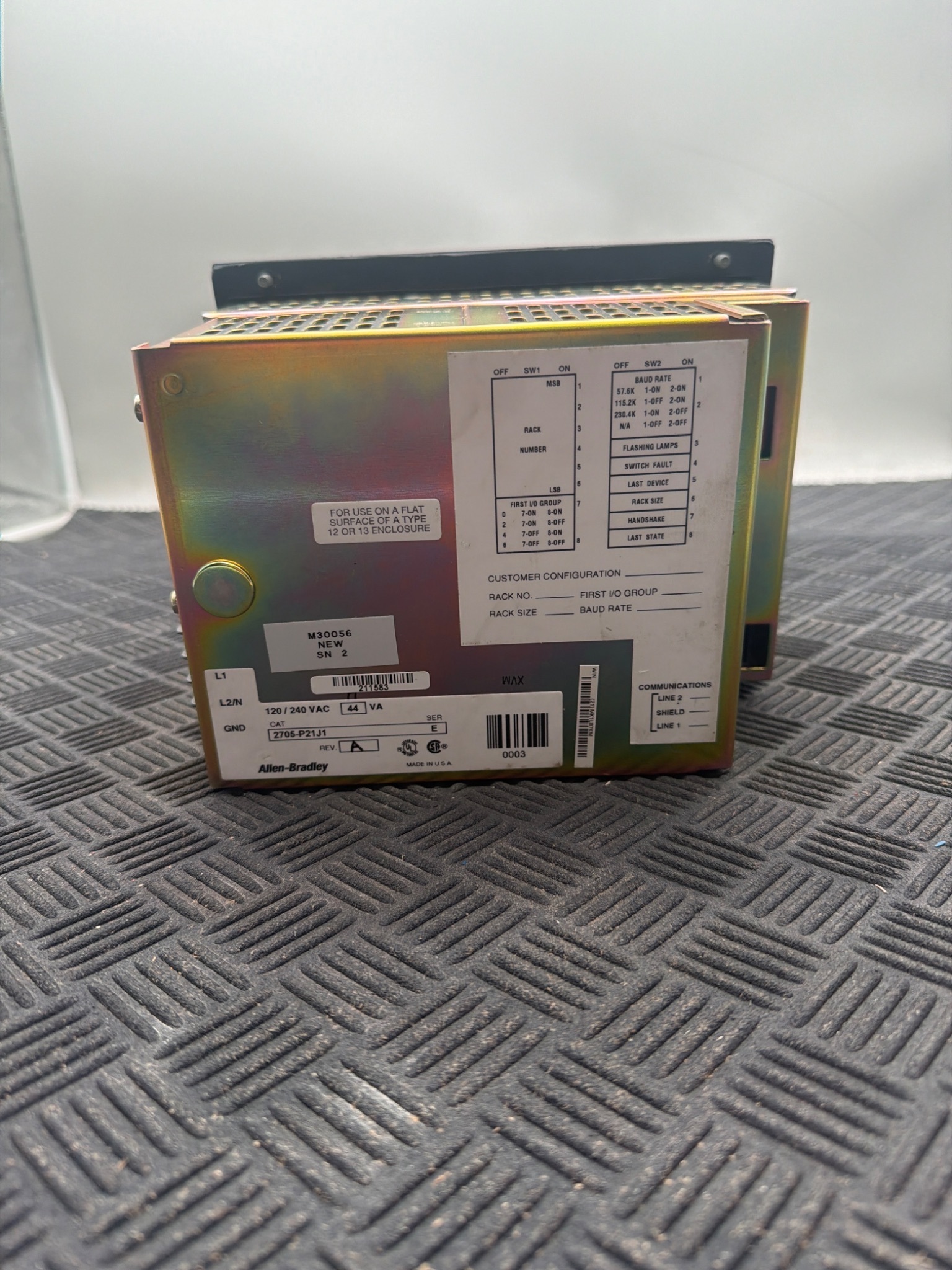 ALLEN BRADLEY 2705‑P21J1 16‑Button RediPANEL Operator Interface USED 5