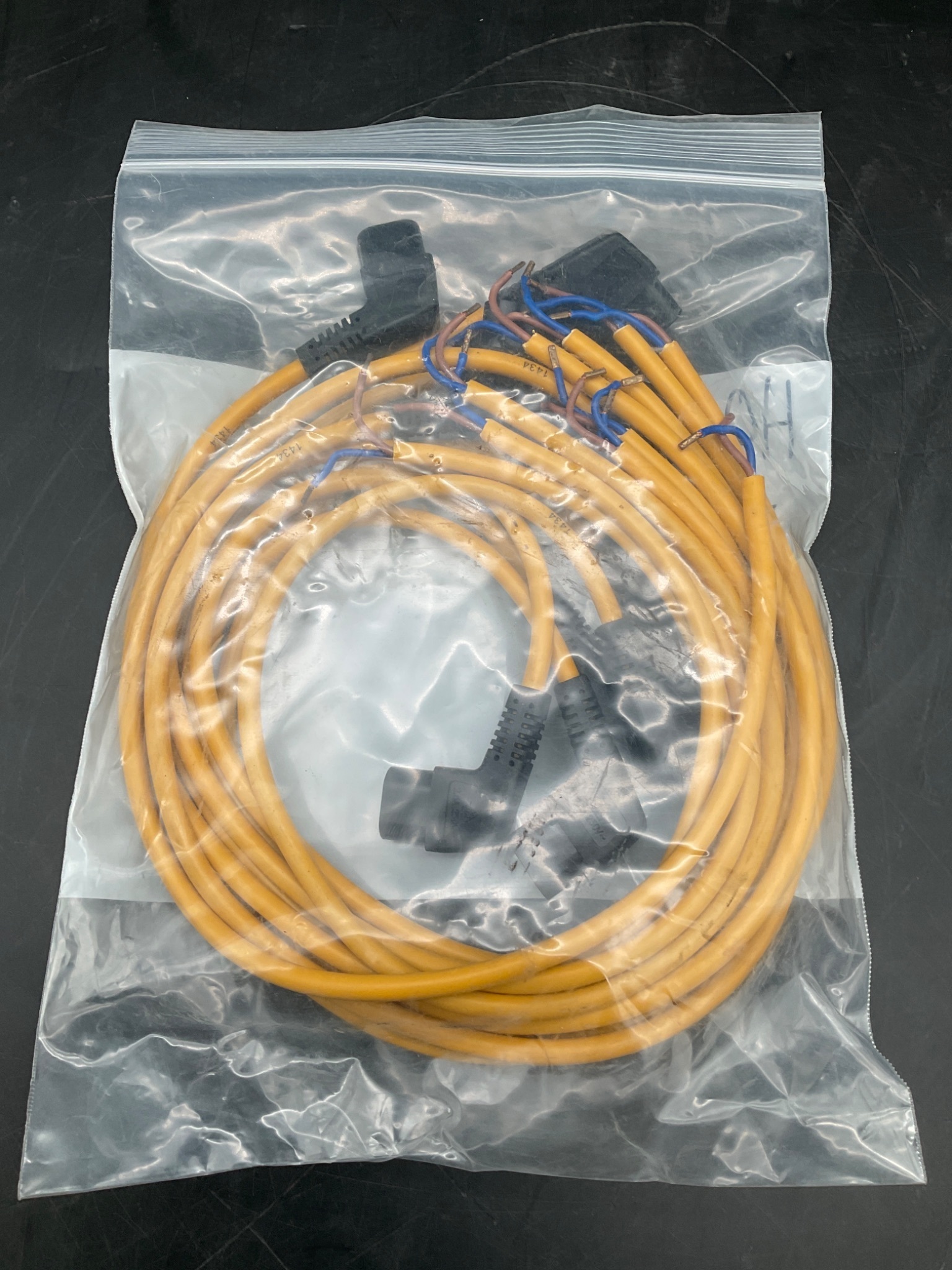 XIONGRUN XR‑602A Industrial Connection Cable USED 2
