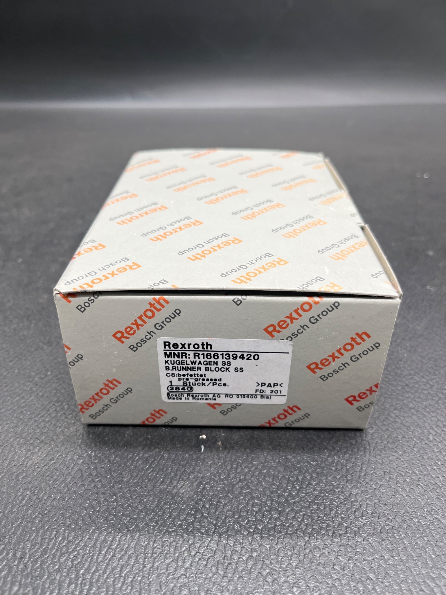 BOSCH REXROTH R166139420 Ball Runner Block Size 35 Linear Guide NEW 0