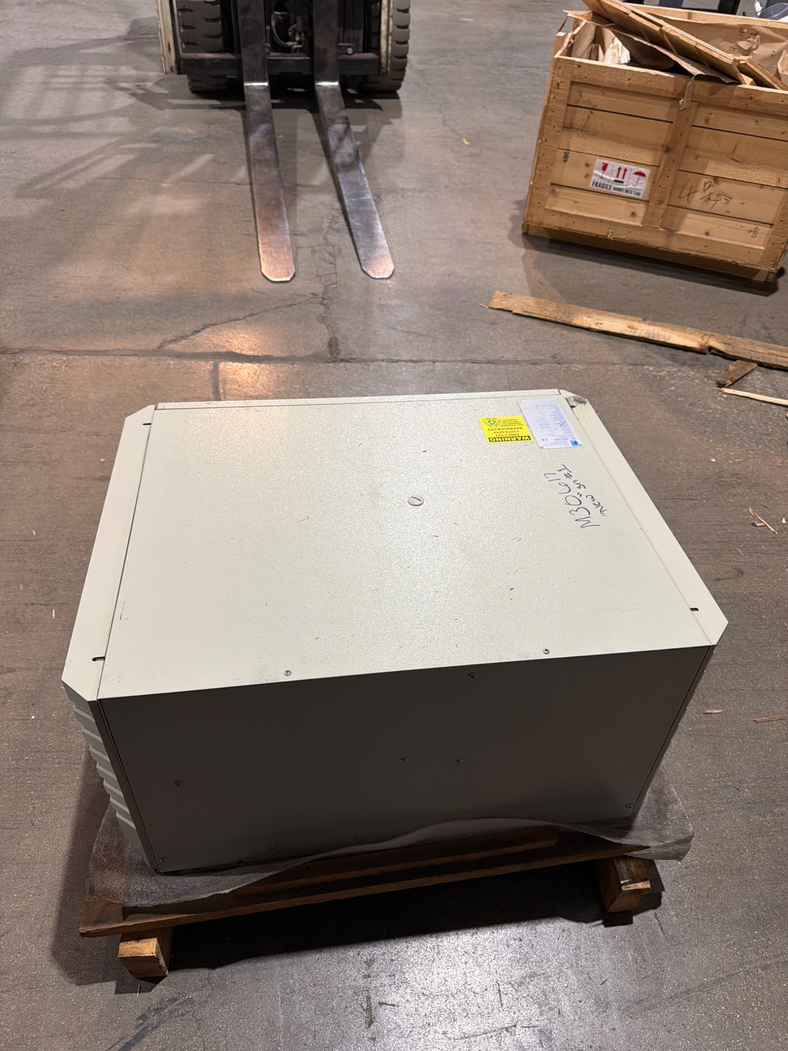 RITTAL SK 3261500 Enclosure Cooling Unit 460V 1350W / 1500W USED 3